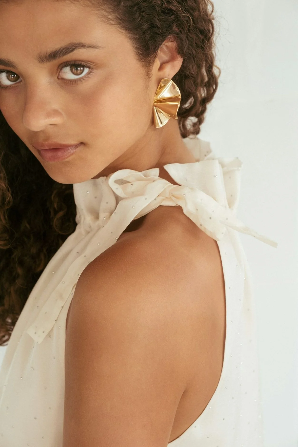 Margy Bedazzled Top Creme - Image 3