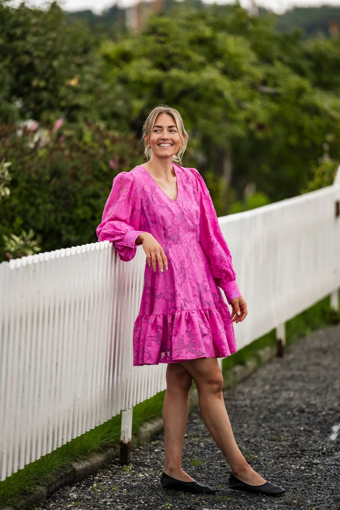 Calli-Sadie Ls Short V-Neck Dress Phlox Pink - Image 3