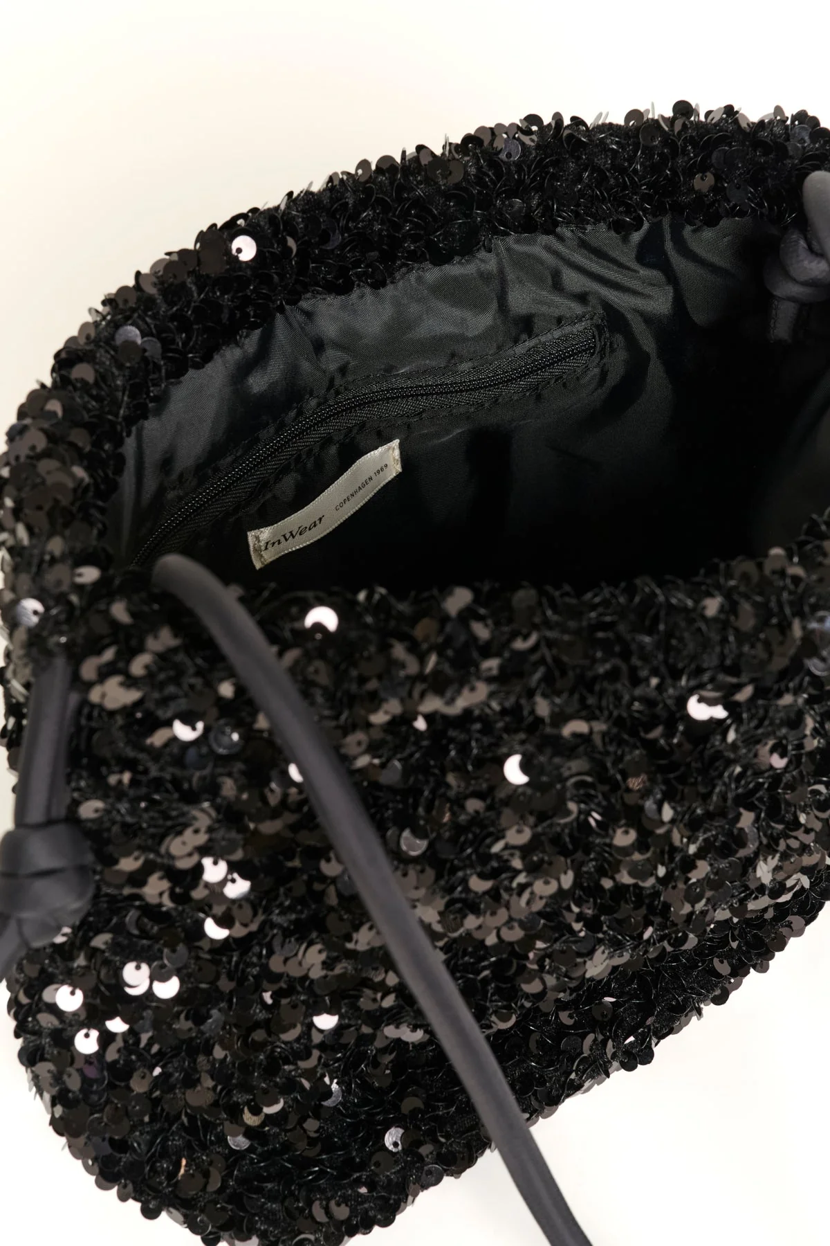 Sairaiw Bag Black - Image 5