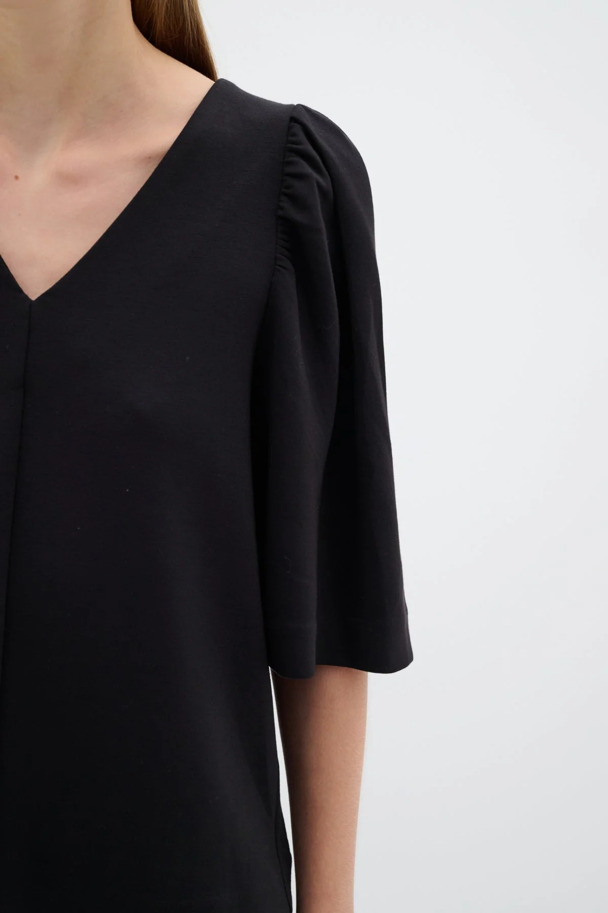 Becentiw Blouse Black - Image 7