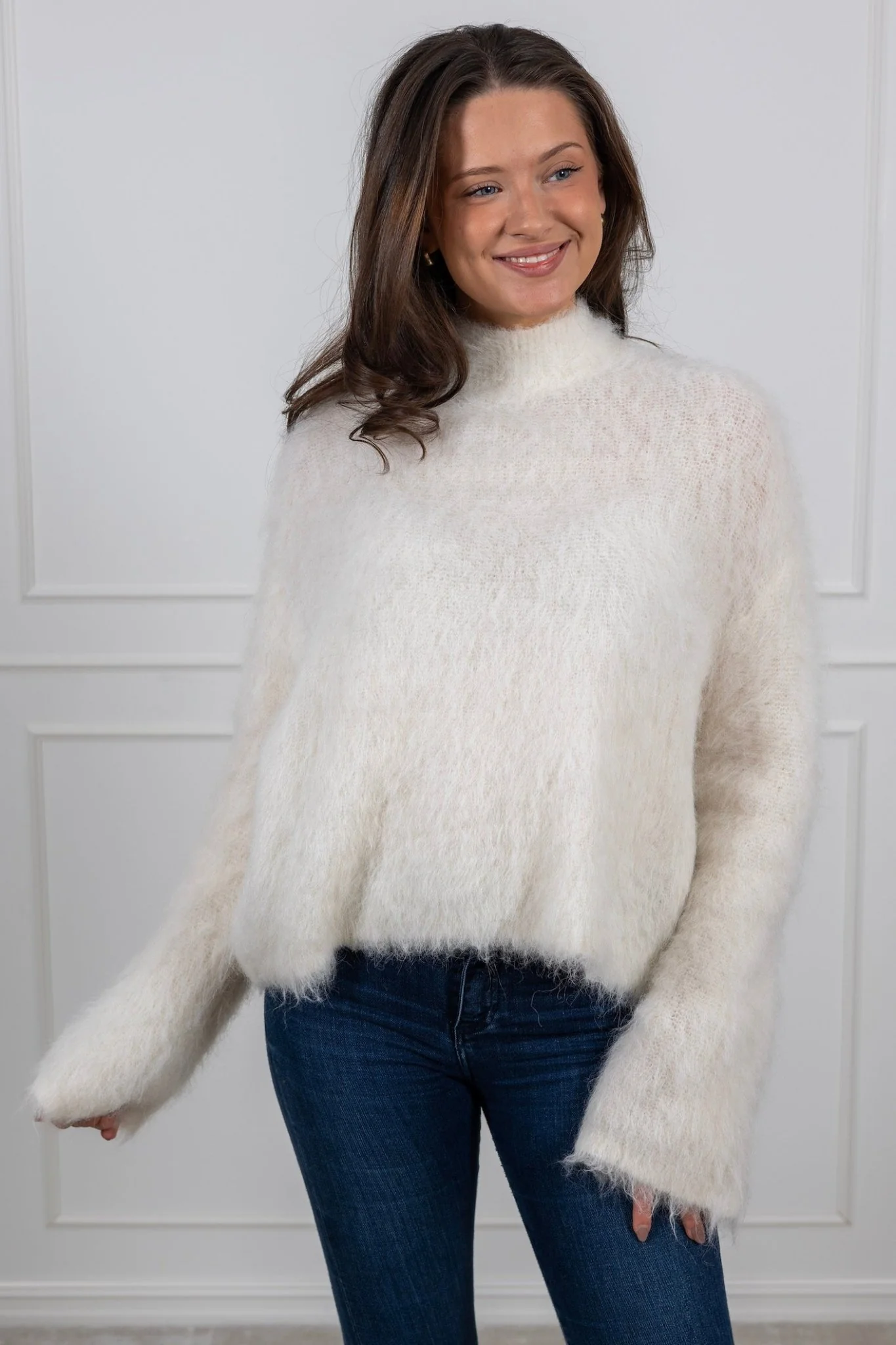 Isaky Knit T-Neck Eggnog