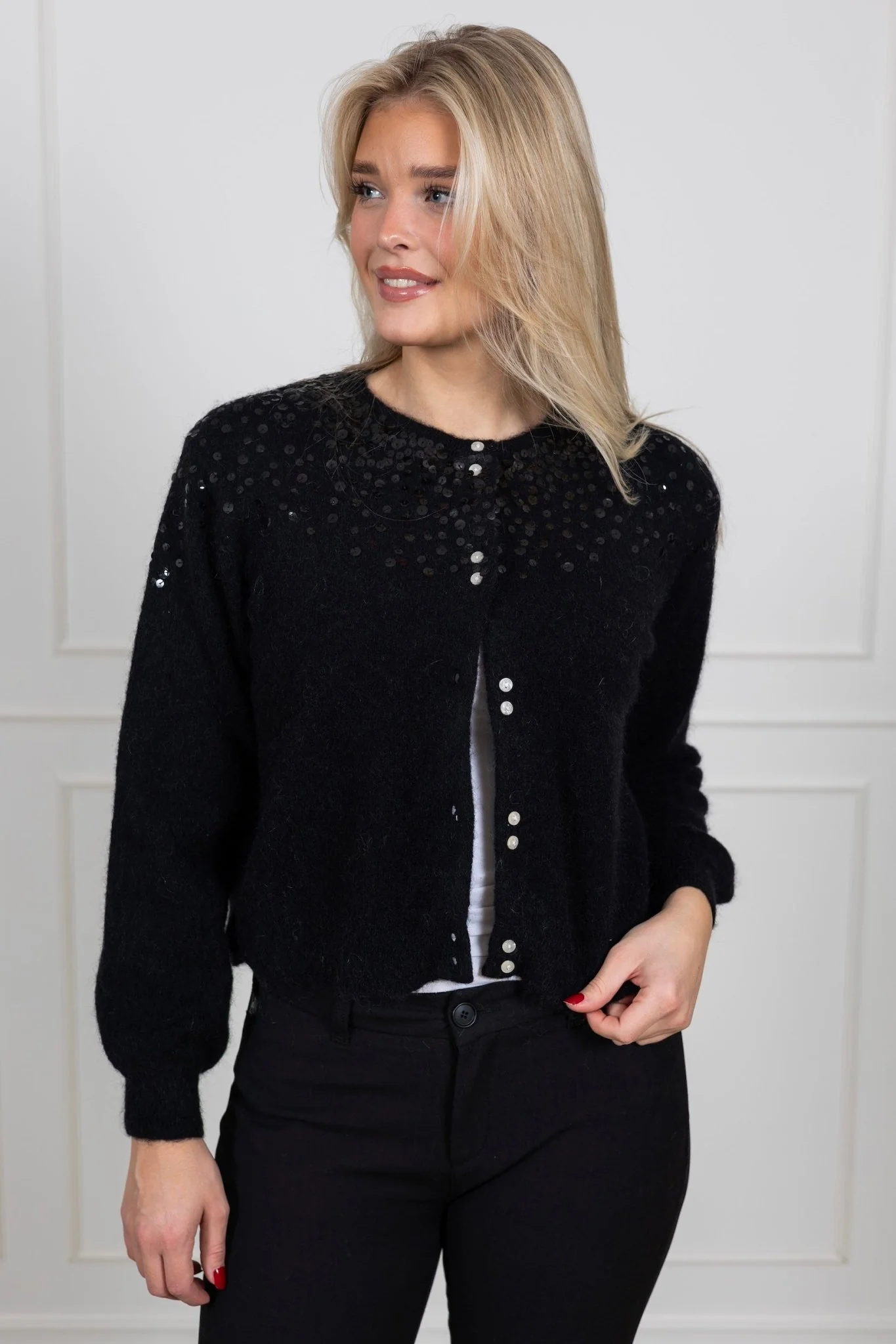 Ninellapw Cardigan Black - Image 2
