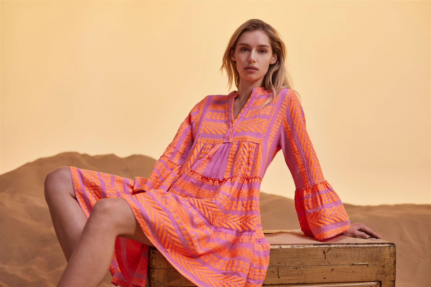 Ella Midi Dress neon orange/fuchsia - Image 3