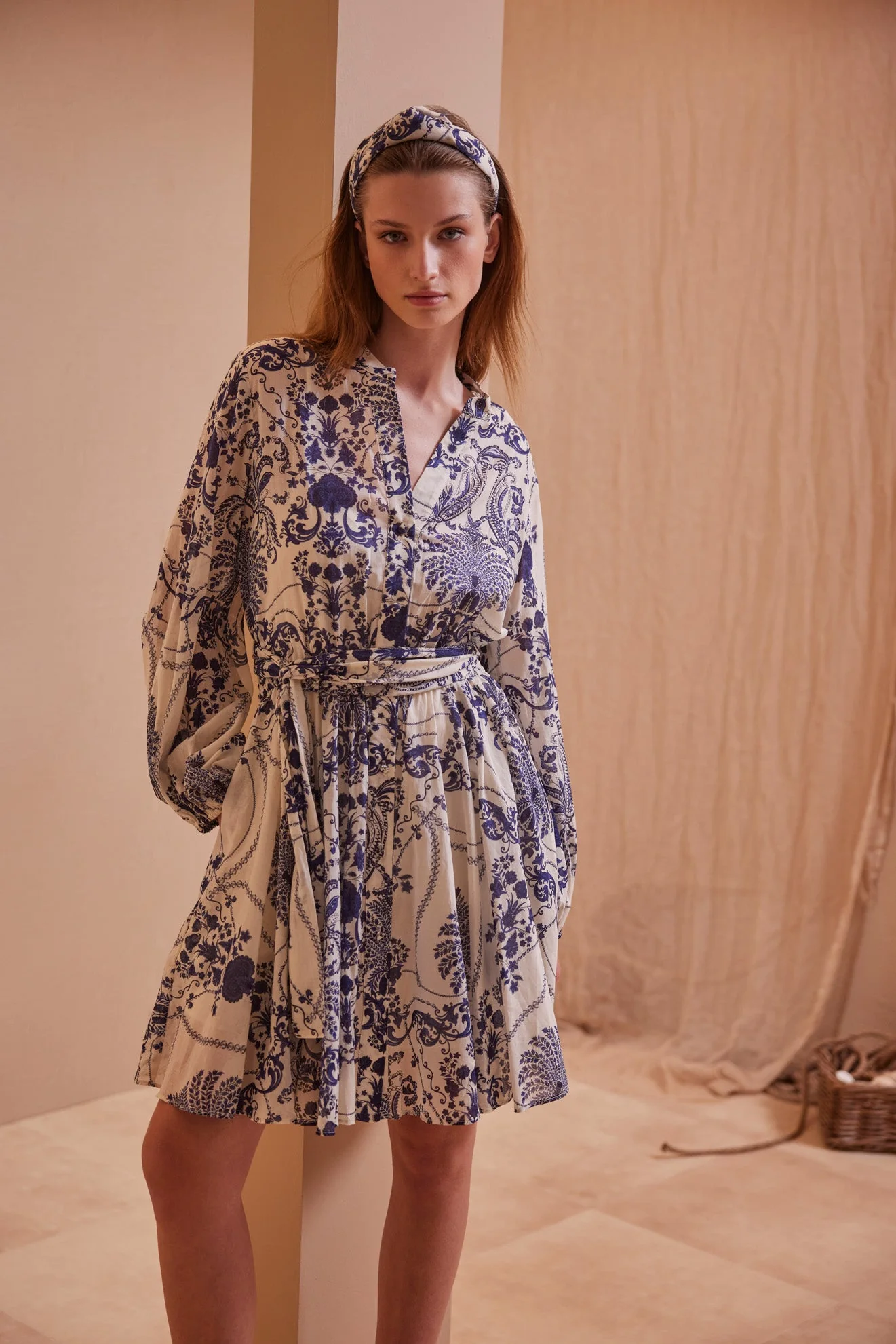 Megan Short Dress Offwhite / Blue - Image 5