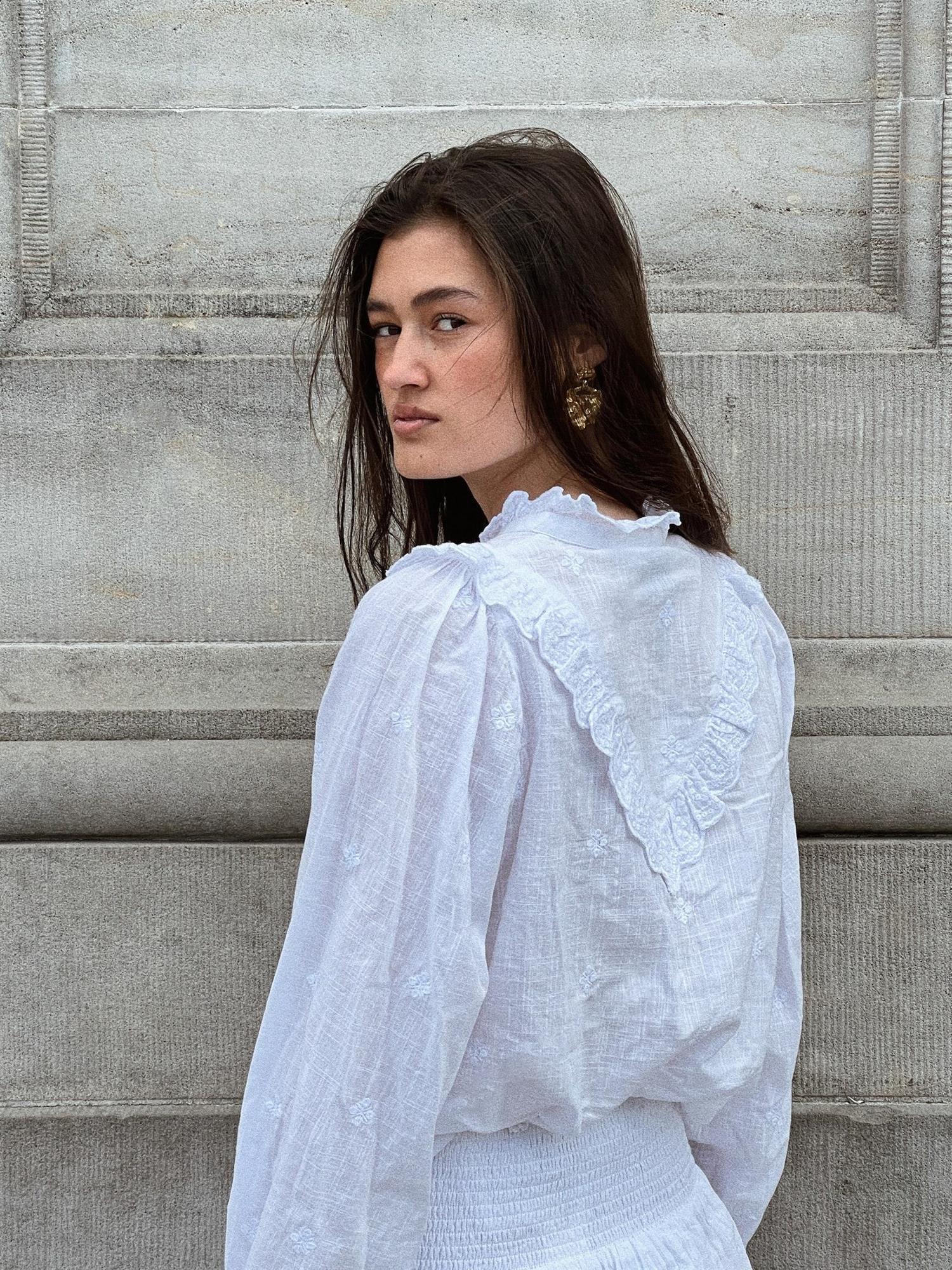 Degas Blouse White - Image 4