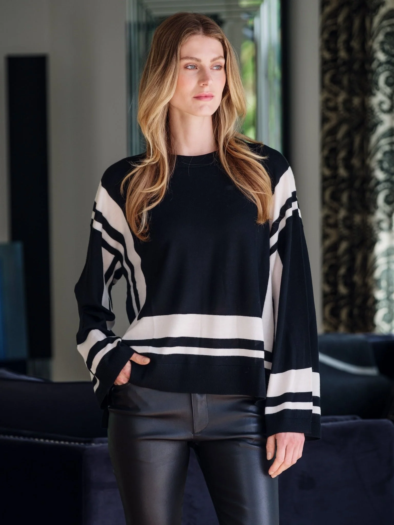 Brooklyn Pullover Black - Image 7