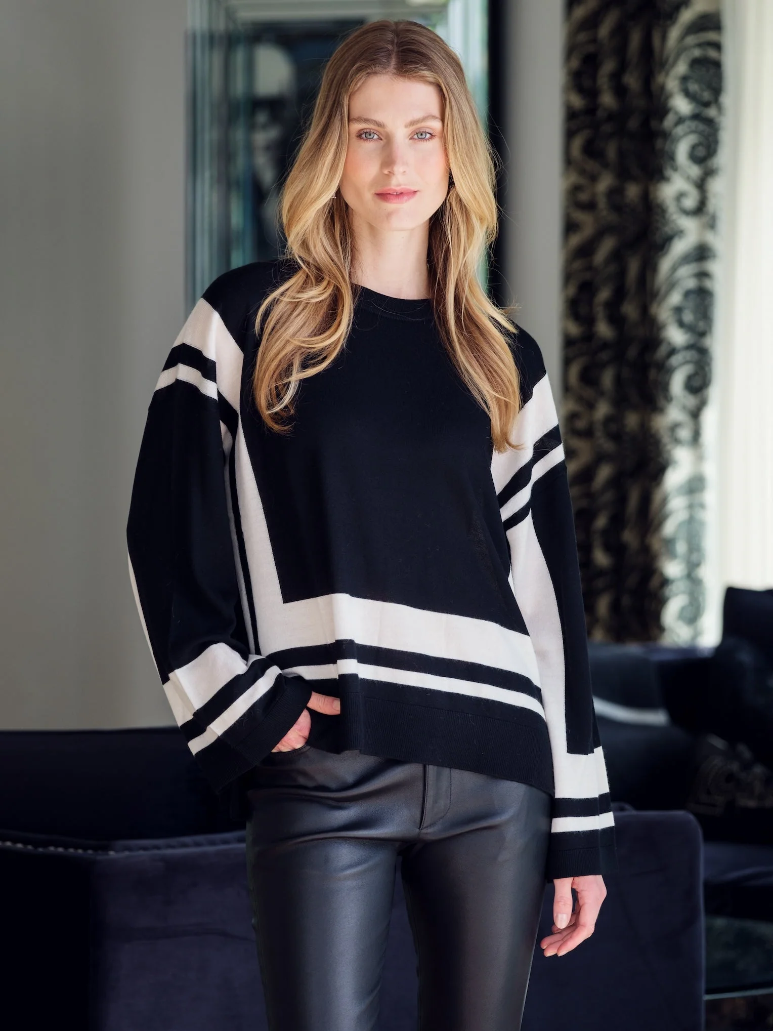 Brooklyn Pullover Black - Image 8