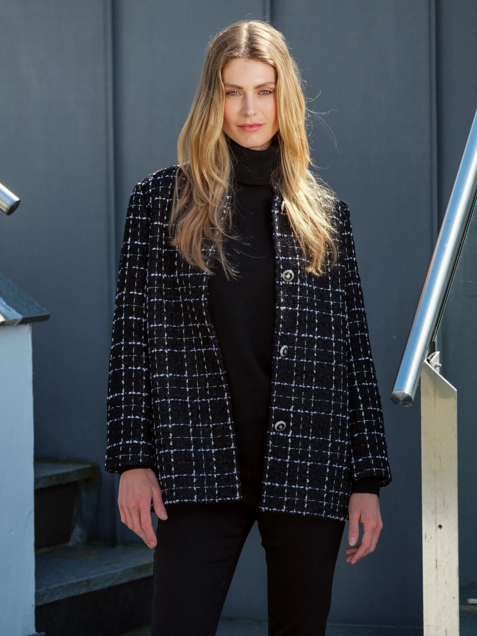 Sadie Blazer Black - Image 3