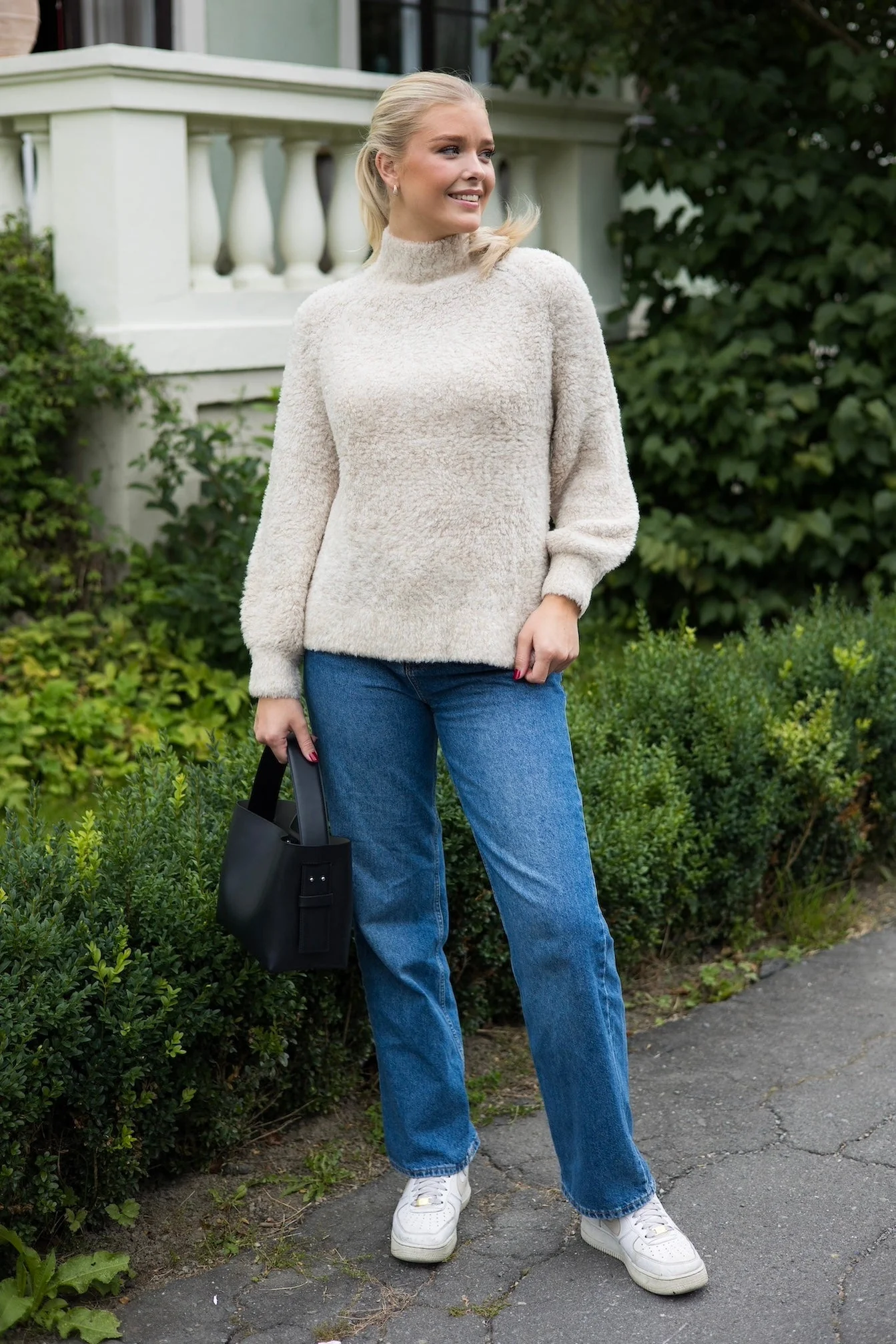 Elena Pullover Offwhite - Image 5