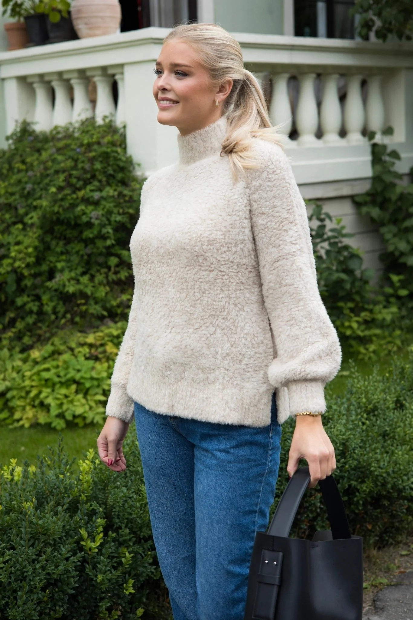 Elena Pullover Offwhite - Image 6