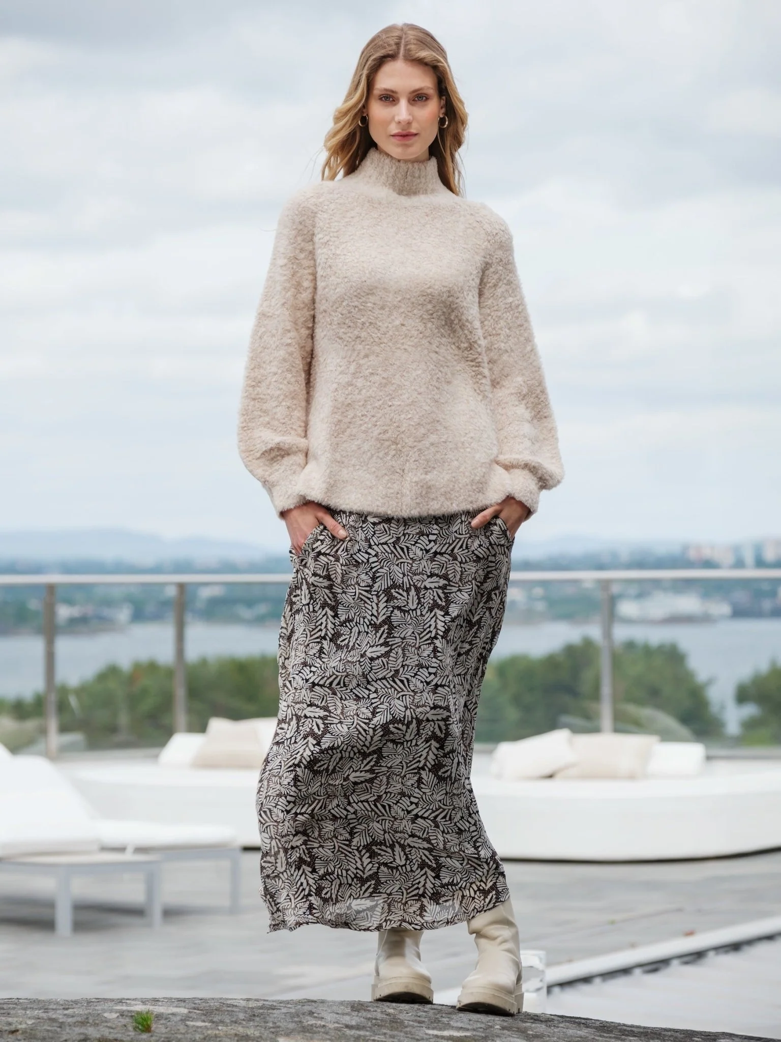 Elena Pullover Offwhite - Image 8