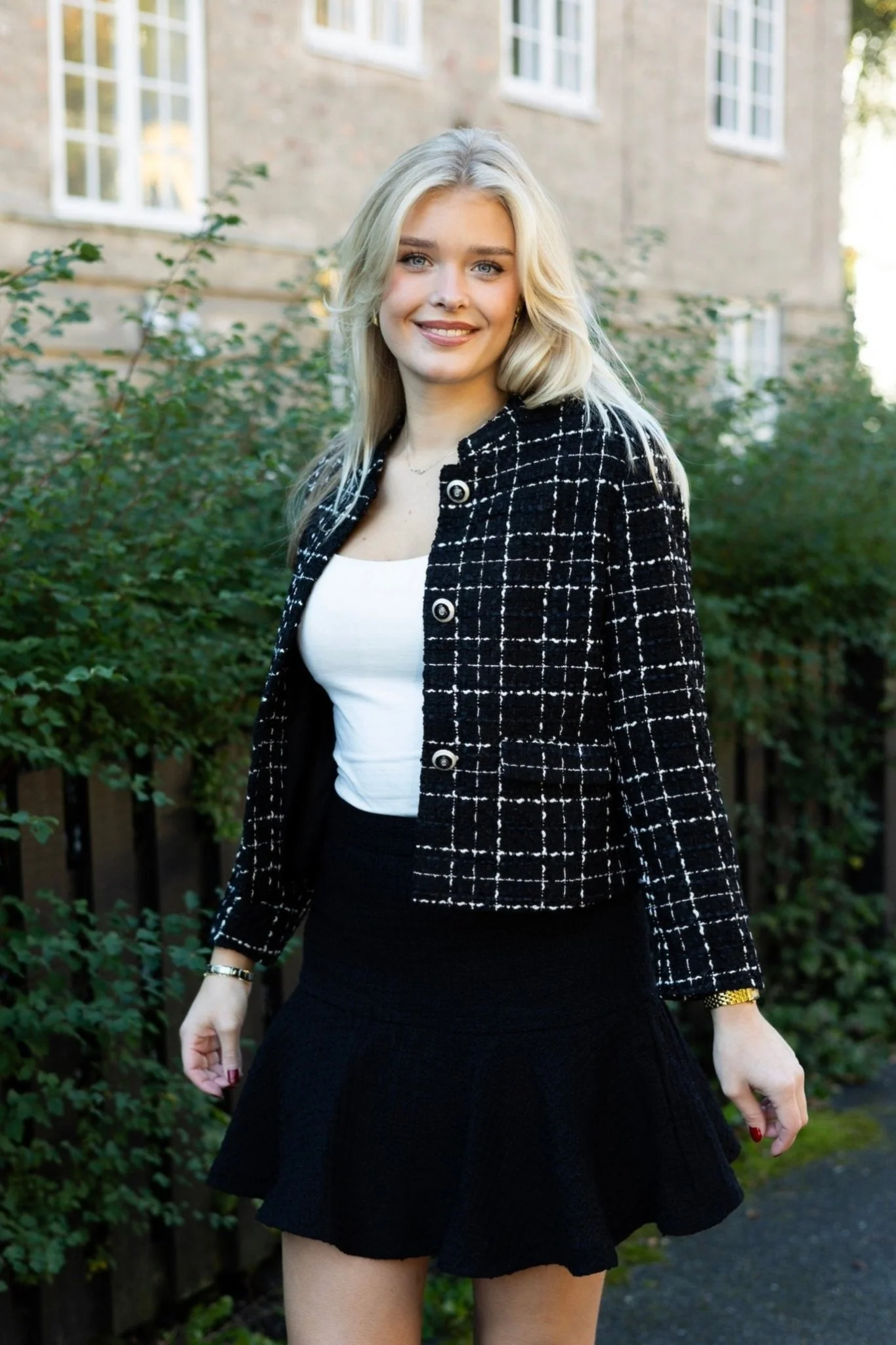 Amara Blazer Black