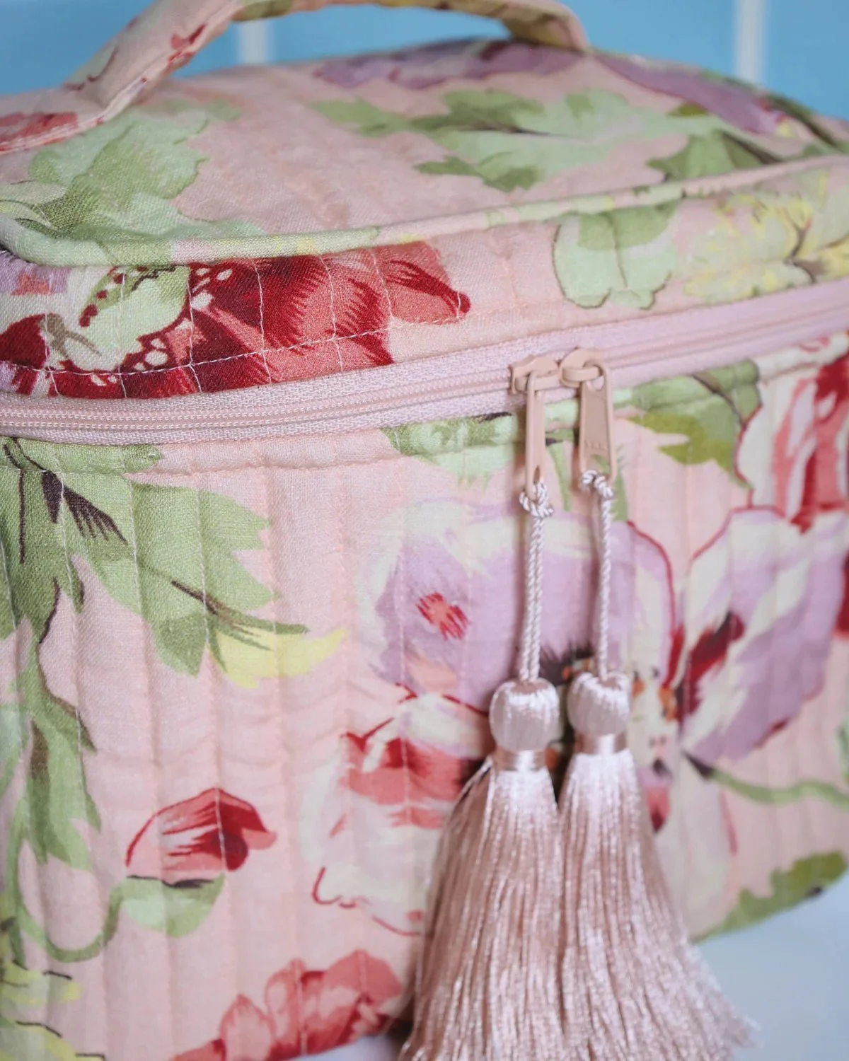 Beauty Bag Linen Poppy Field - Image 4