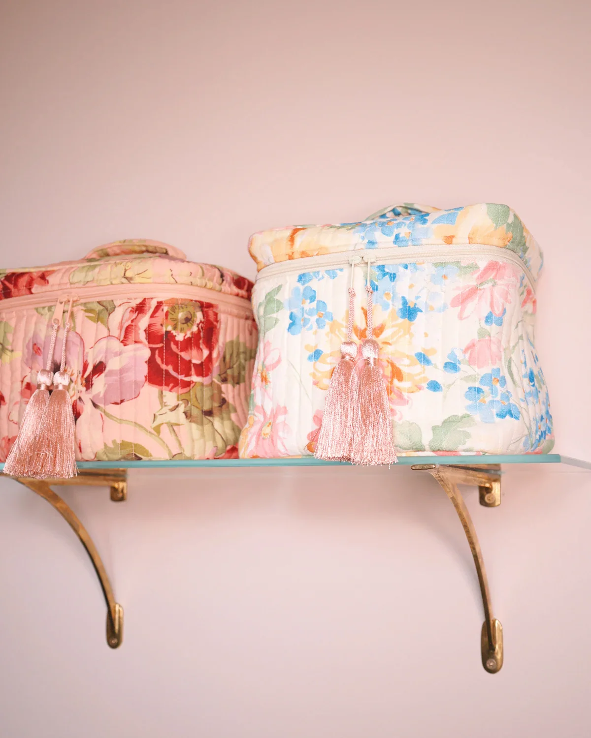 Beauty Bag Linen Pink Floral - Image 6