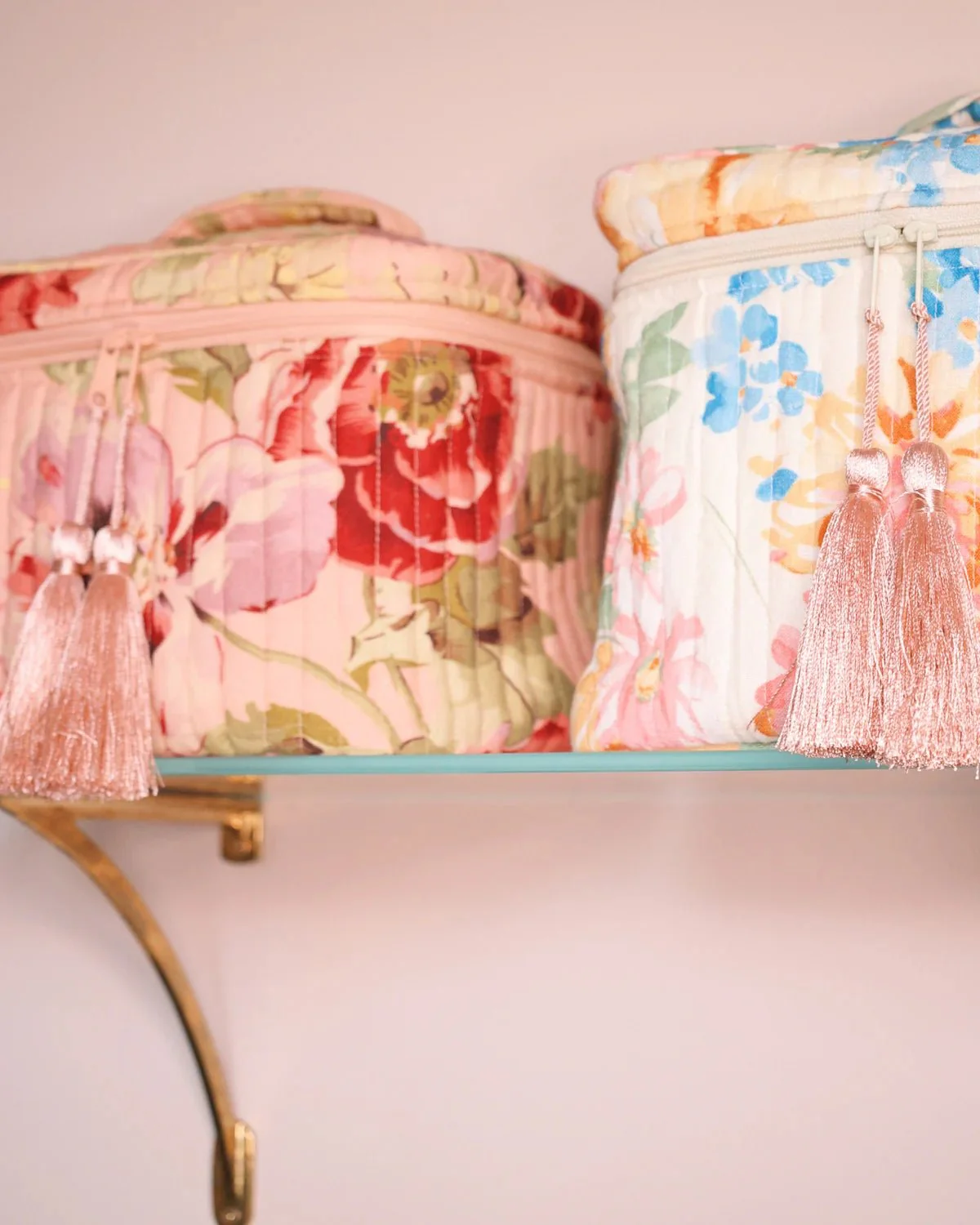 Beauty Bag Linen Pink Floral - Image 7
