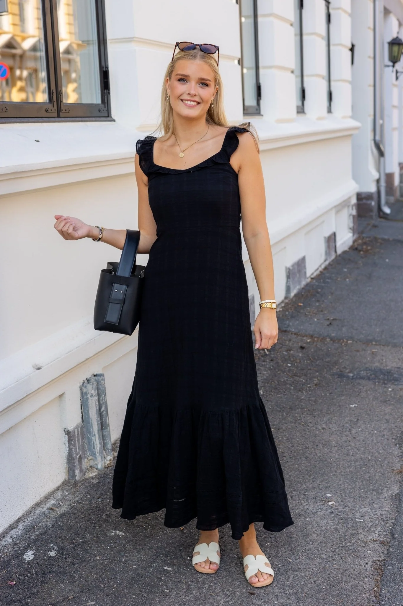 Eris Dress Black