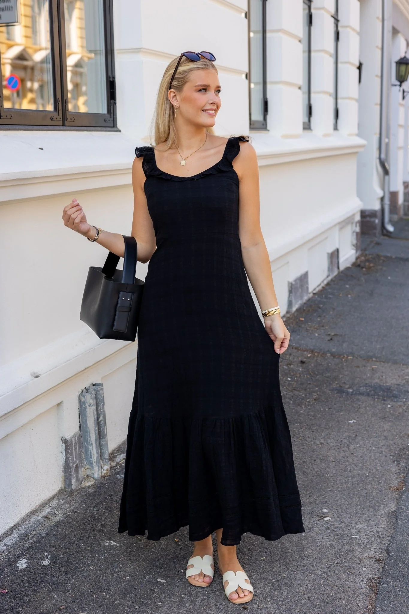 Eris Dress Black - Image 3