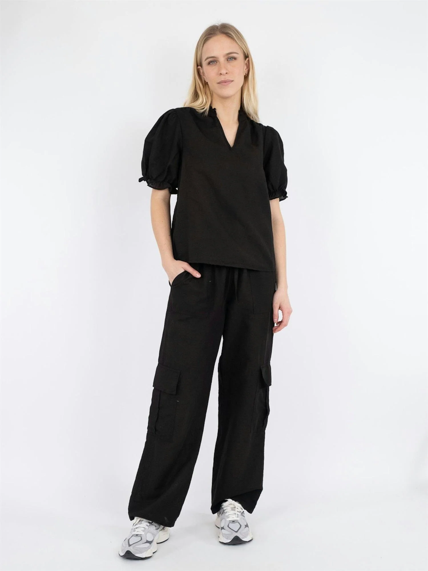 Odesa Linen Blouse Black - Image 6