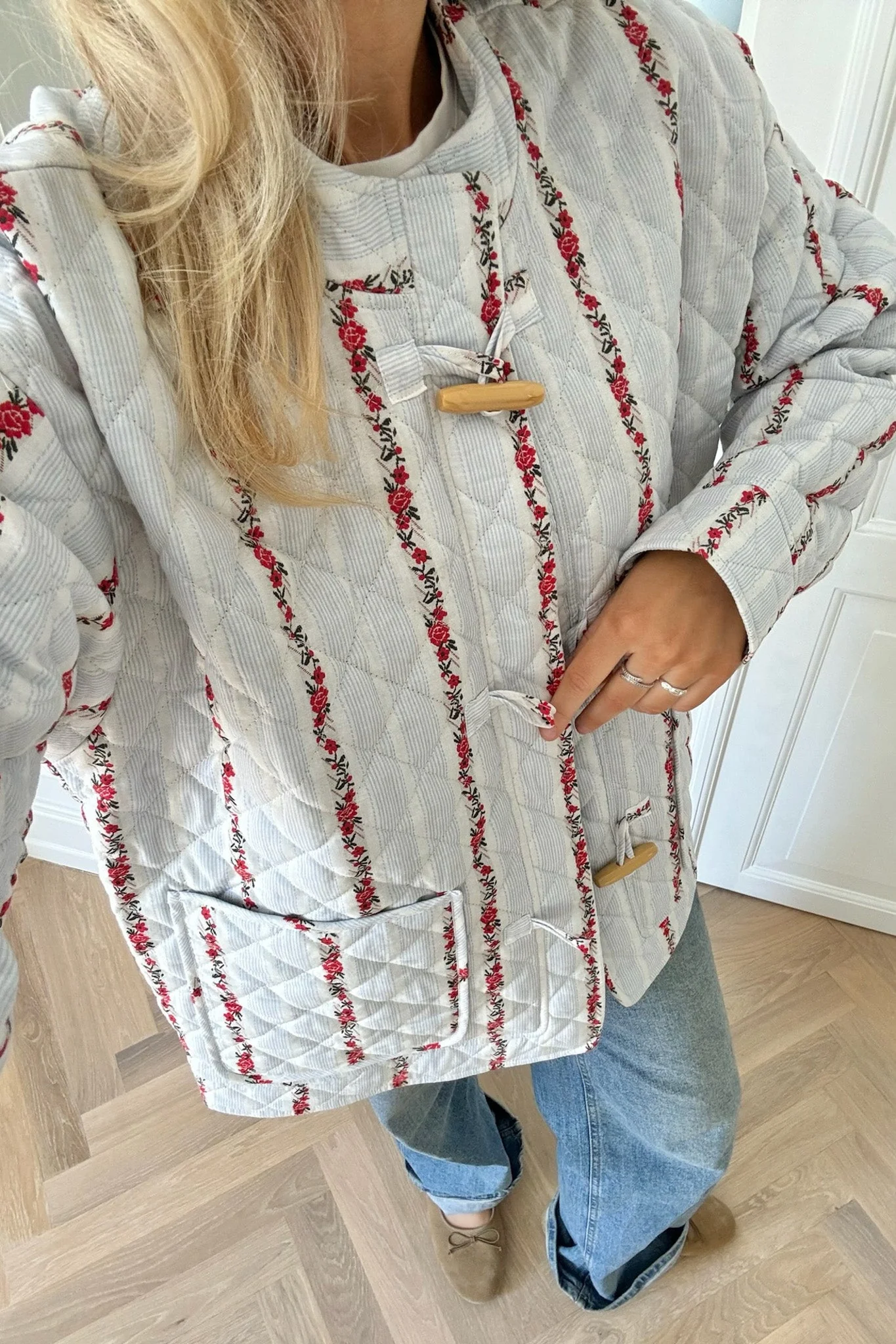 Emmaic Quilted Jacket Blue Red Flower Stripe - Image 5