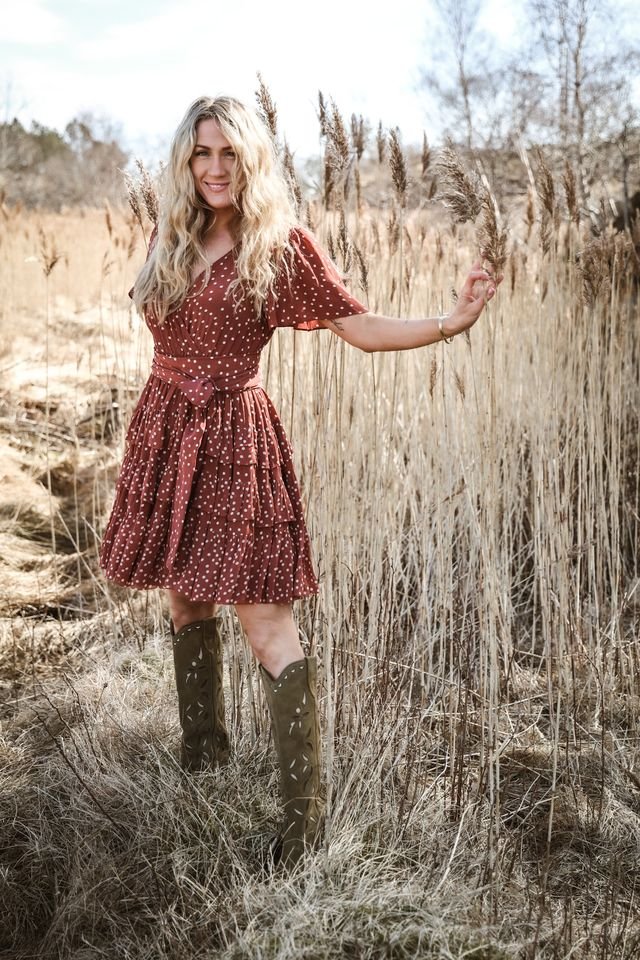 Short Frill Dress Rusty - Image 5