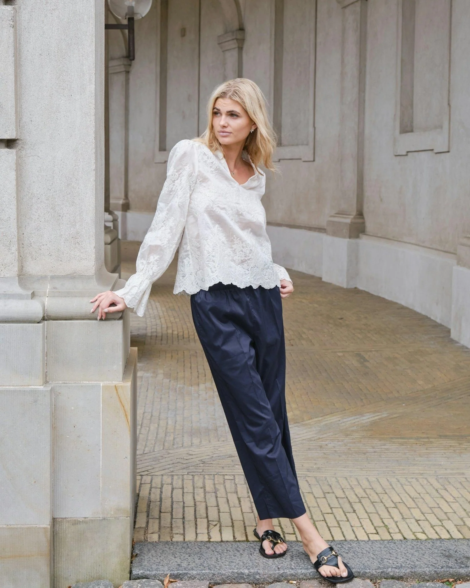 Amara Big Embroidery Blouse Off White - Image 2