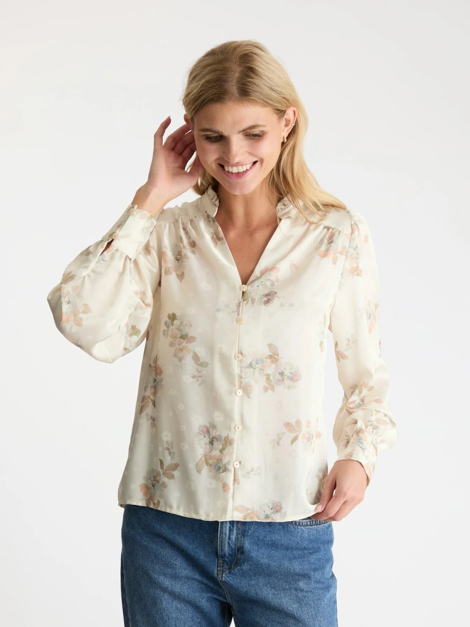 Massima Soft Blossom Blouse Creme - Image 2