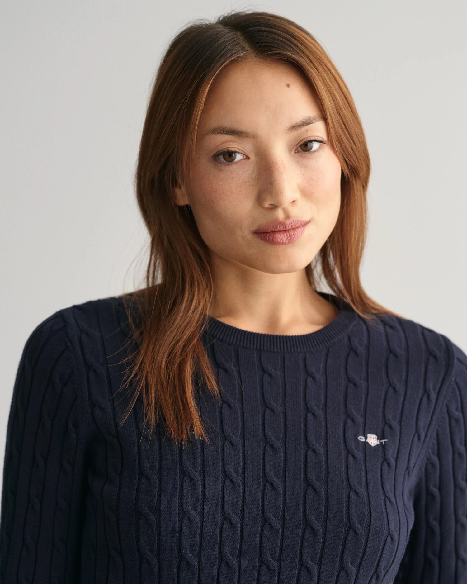 Stretch Cotton Cable Knit Crew Neck Sweater Evening Blue - Image 3