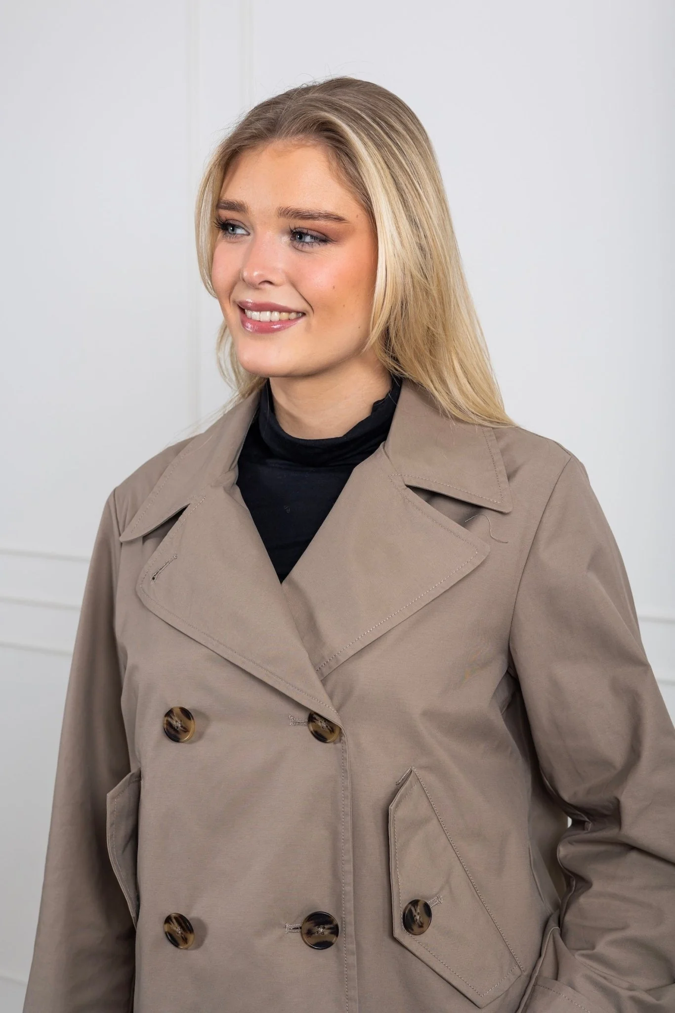 Nellipw Outerwear Desert Taupe - Image 6