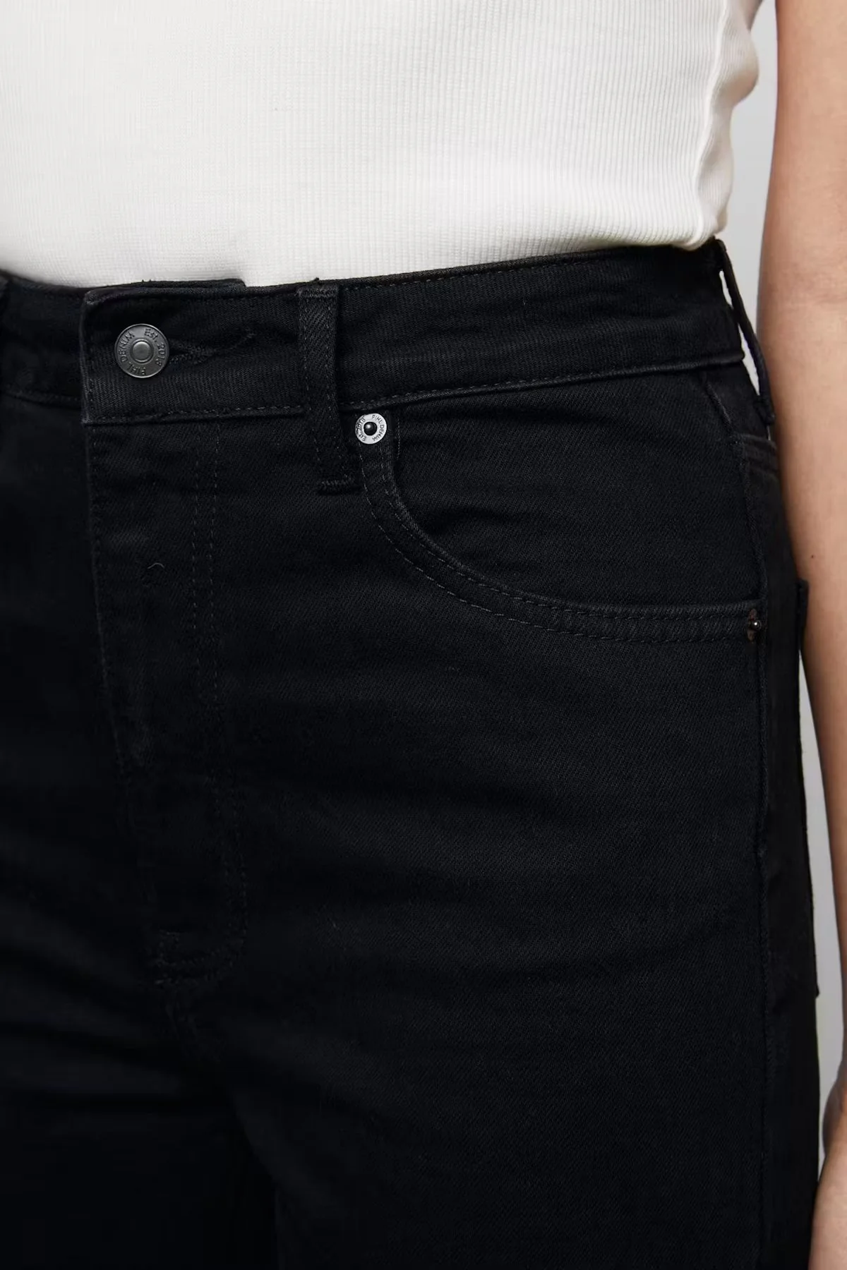 Luca Jeans Black - Image 6
