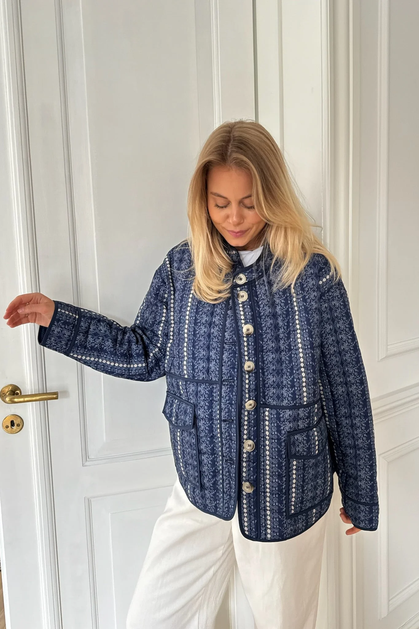 Emmyic Quilted Jacket Navy Flower Print - Image 8