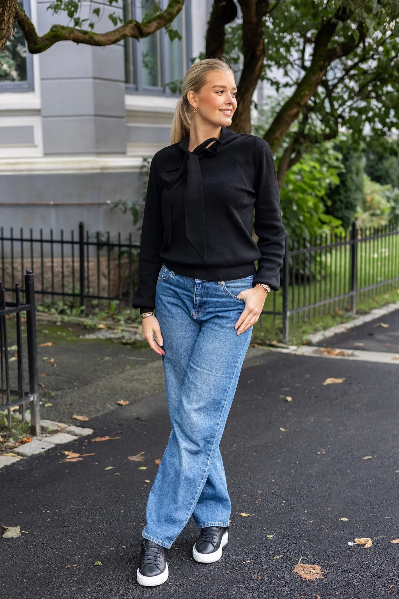 Yasassi Ls Bow Knit Pullover Black - Image 3
