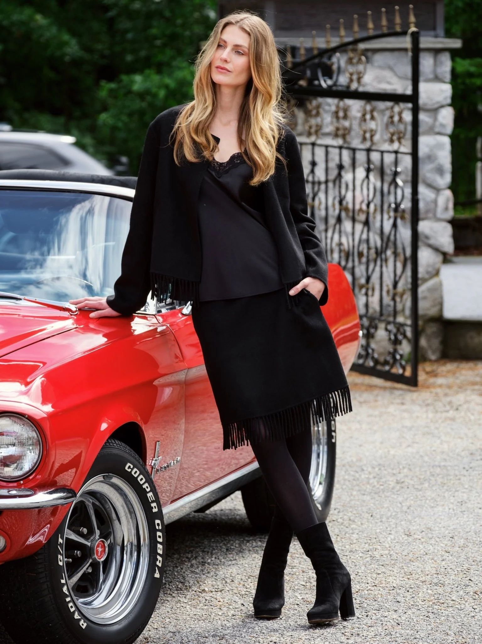 Mia Jacket Black - Image 2