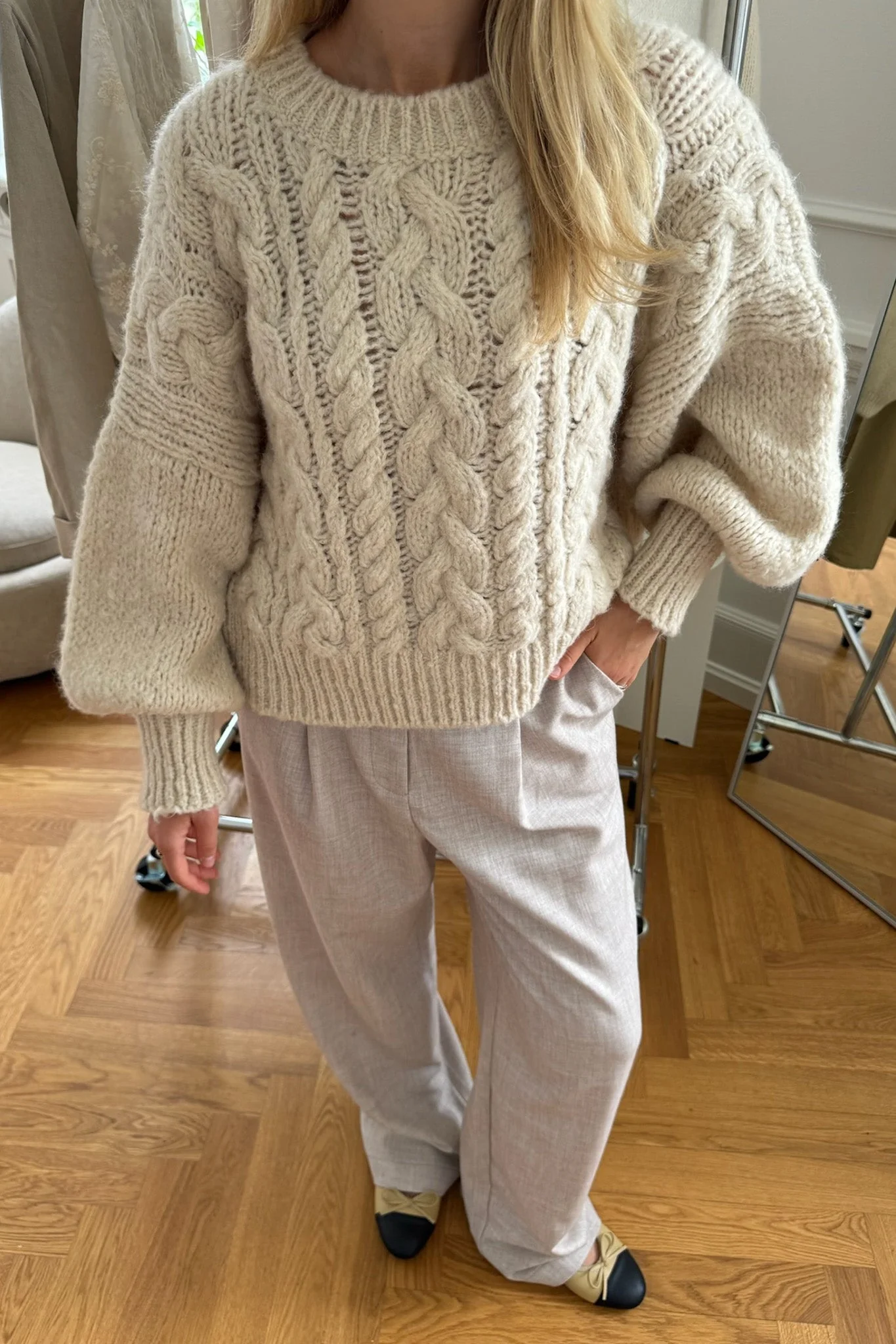 Noraic Sweater Off White - Image 10