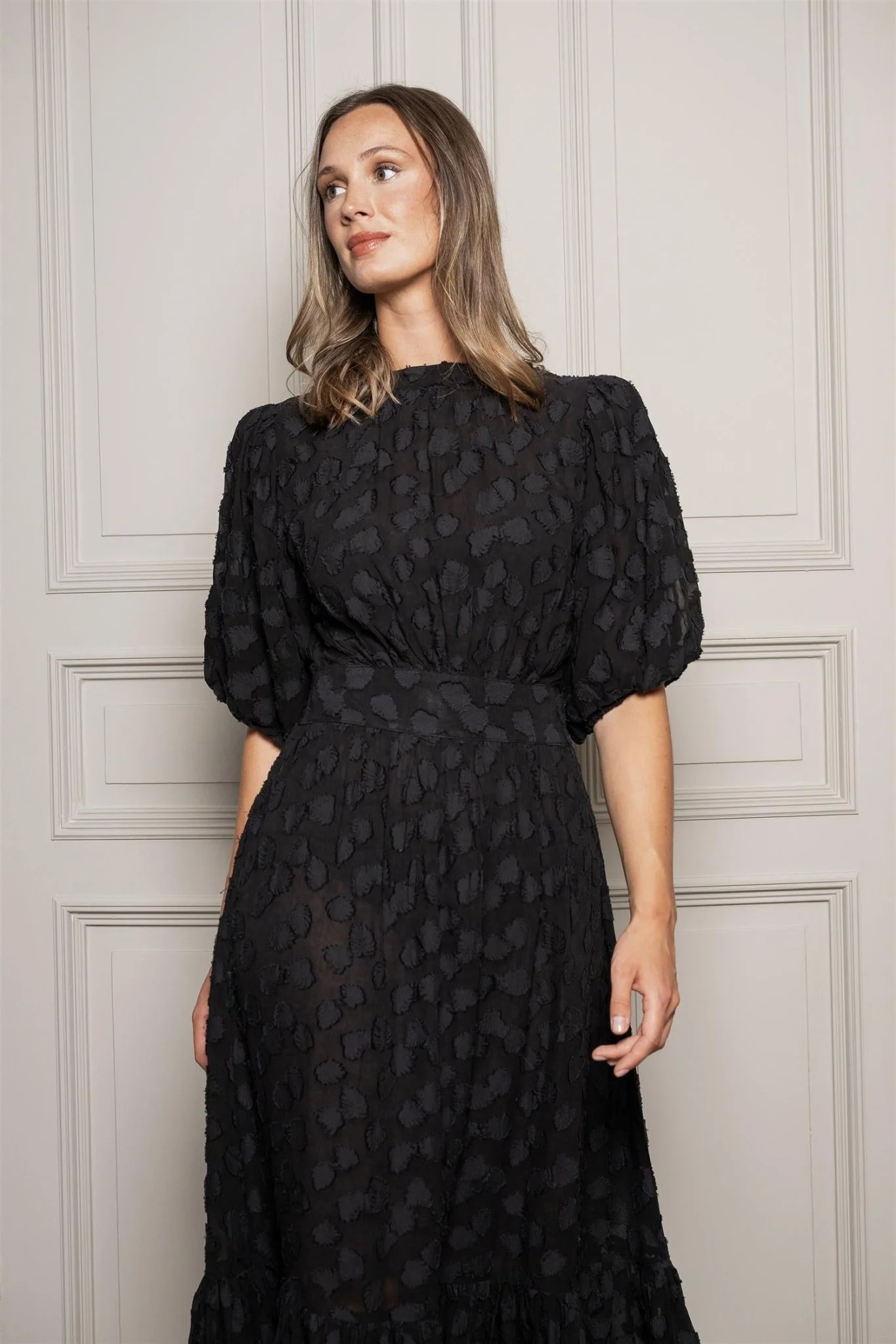 Jardin Midi Dress Noir Georgette - Image 3