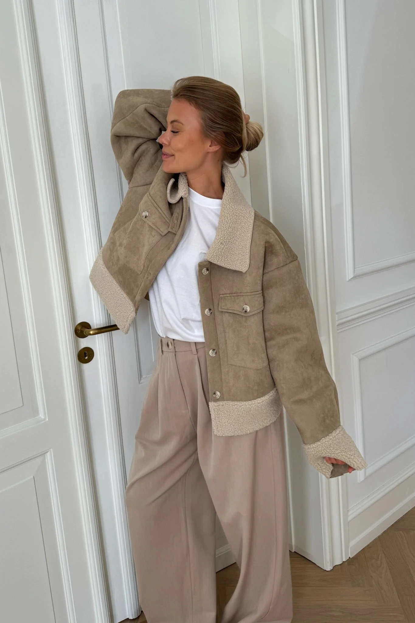 Theaic Teddy Jacket Light Brown - Image 4