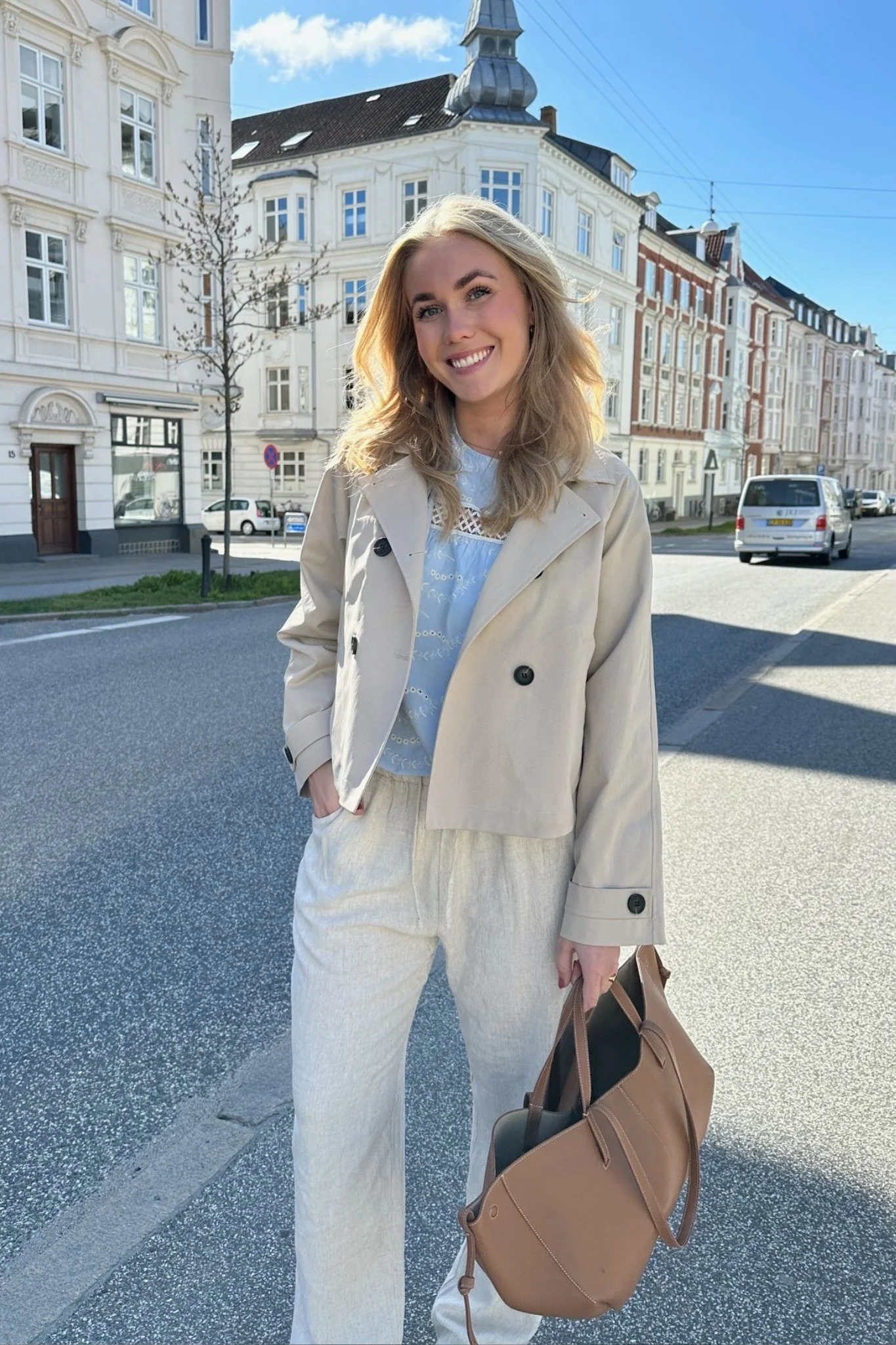 Luna Trenchcoat Light Beige - Image 4