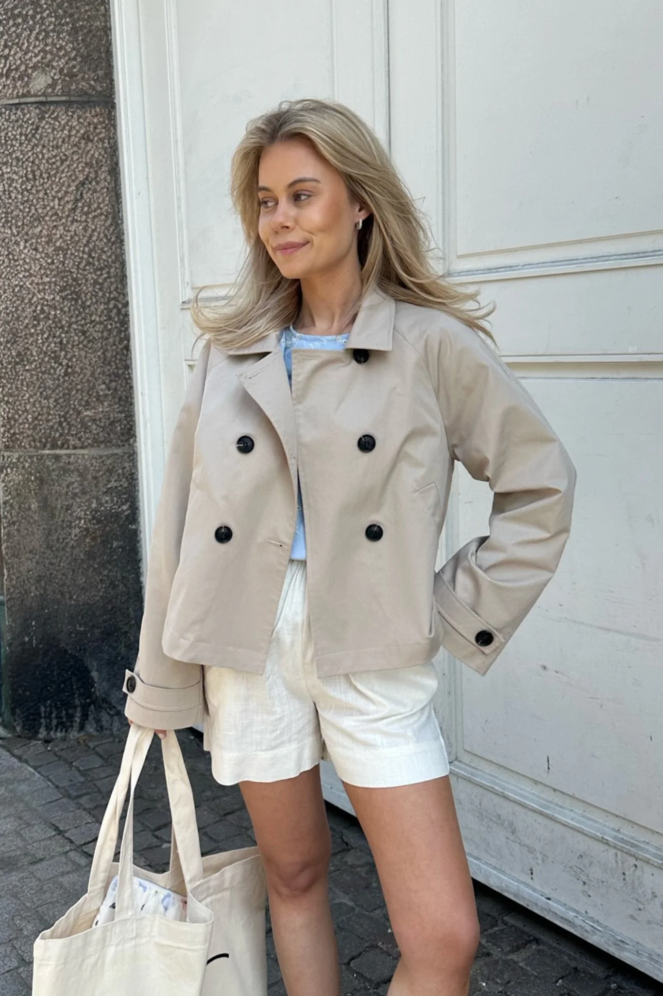 Luna Trenchcoat Light Beige - Image 5