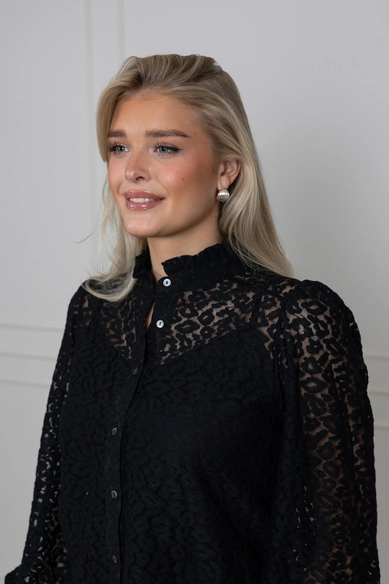 Lanna Blouse Noir - Image 7