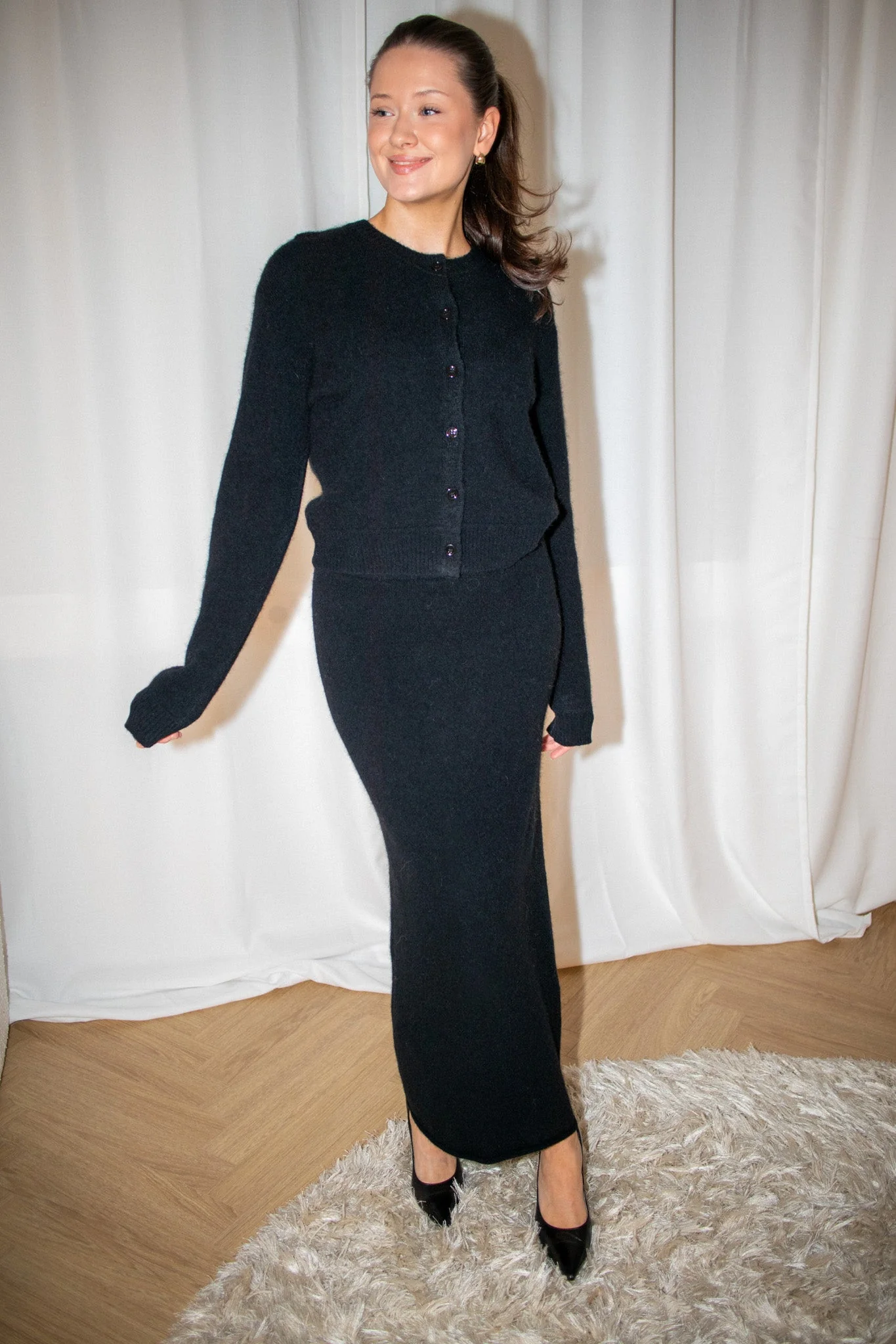 Mora Knitted Skirt Black