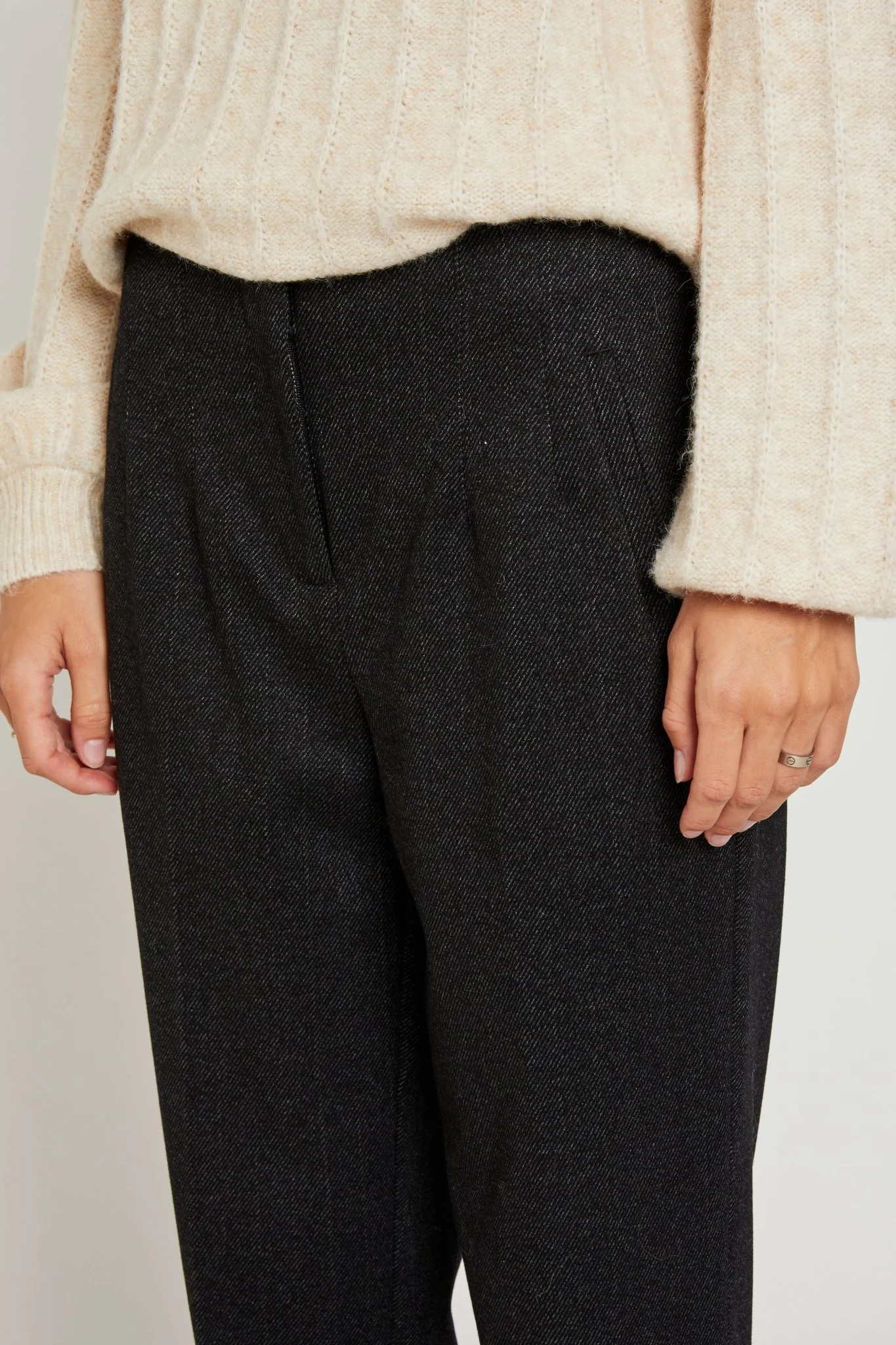 Olana Pants Black - Image 4