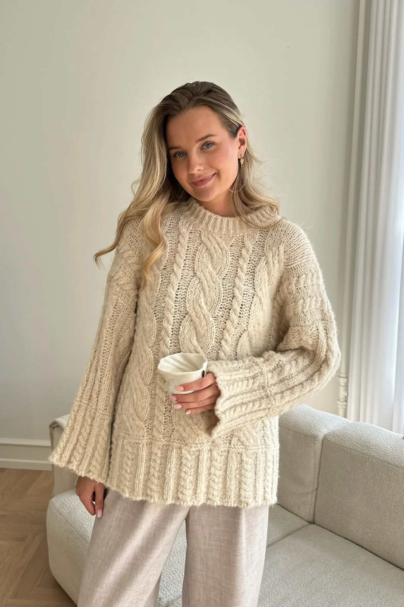 Kiki Sweater Off White - Image 5