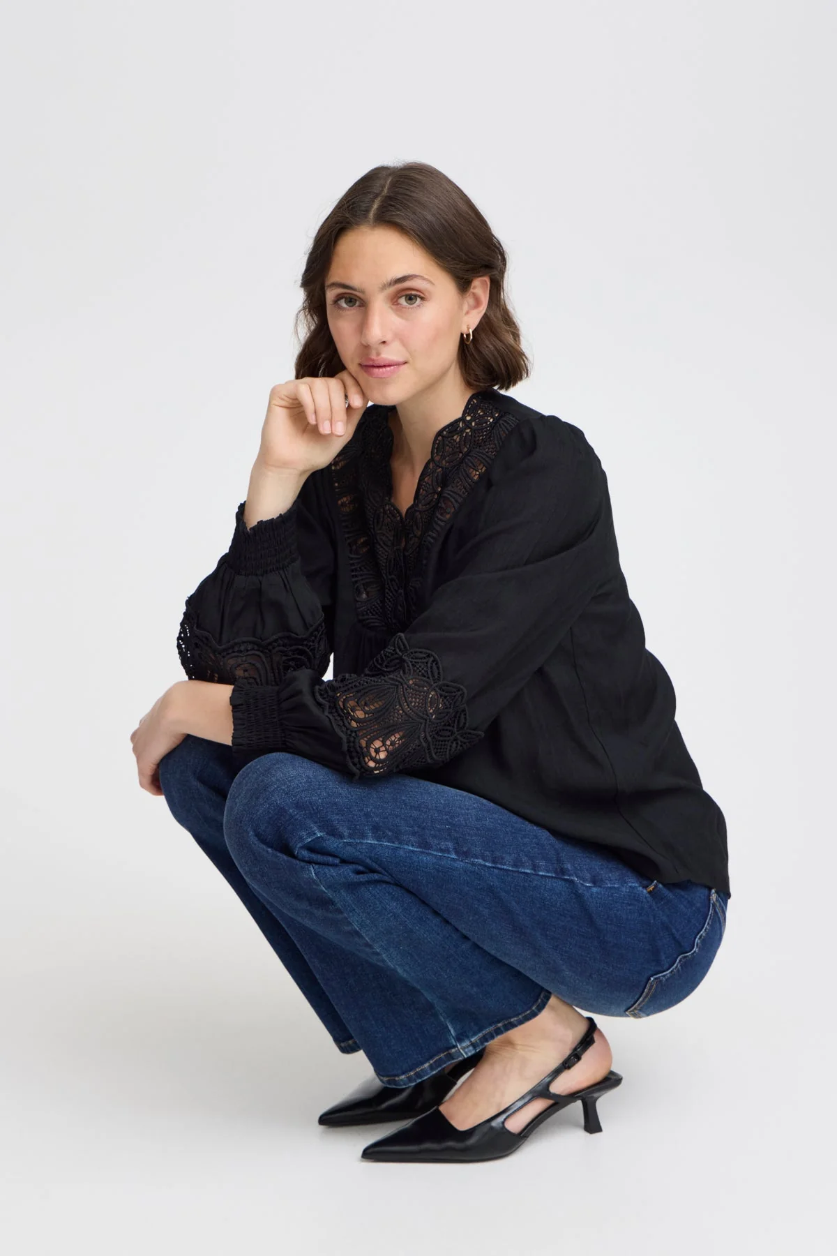 Blondie Blouse Black - Image 4