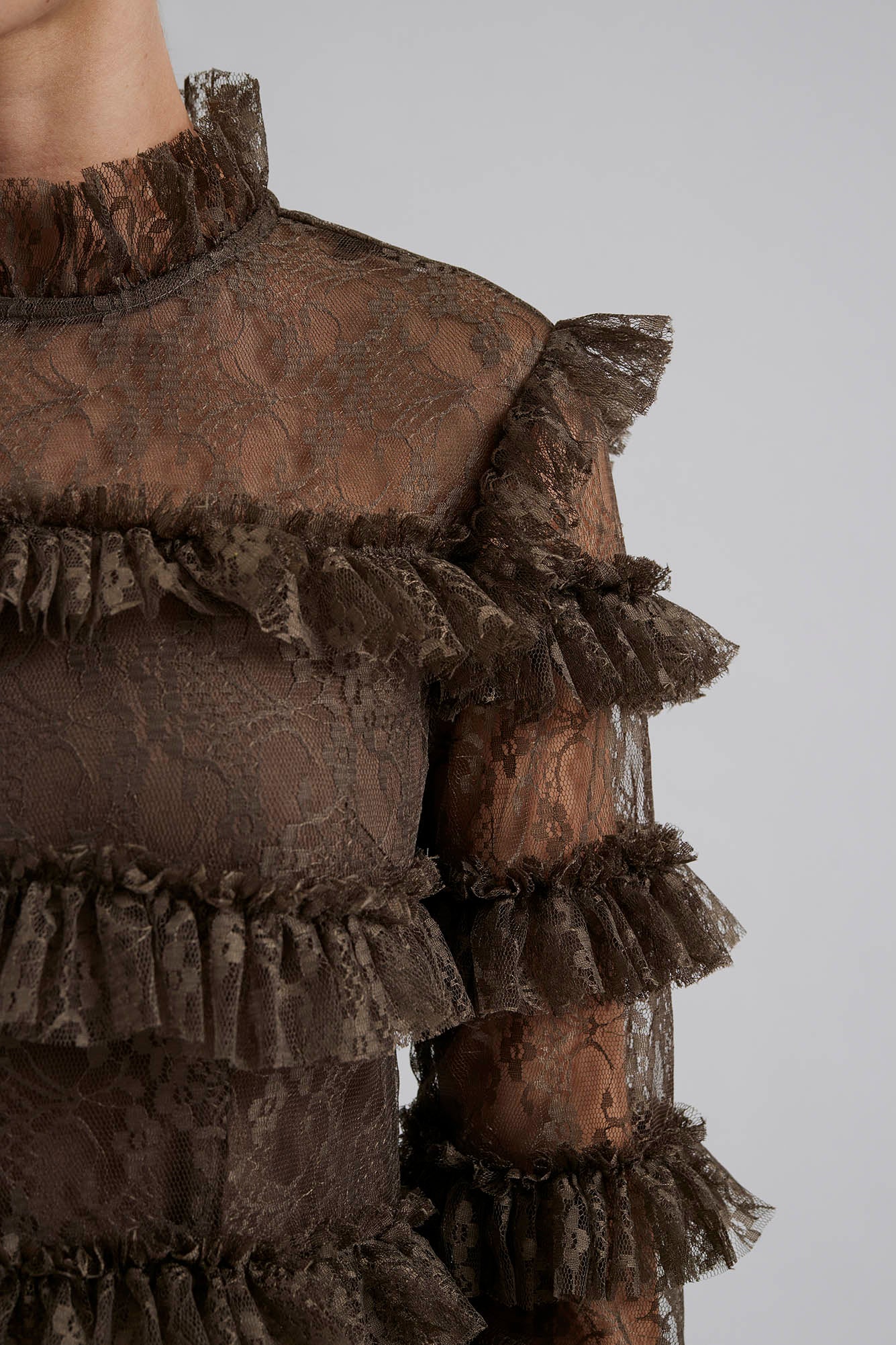 Carmine Long Sleeve Lace Maxi Dress Chocolate - Image 4