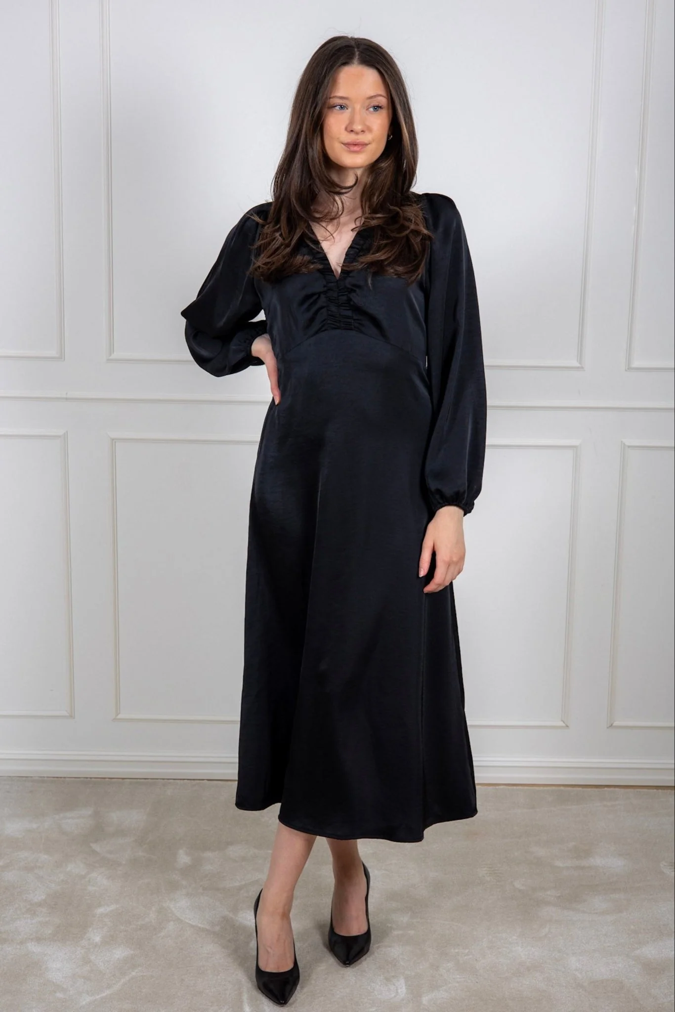 Isobel Heavy Sateen Dress Black - Image 3