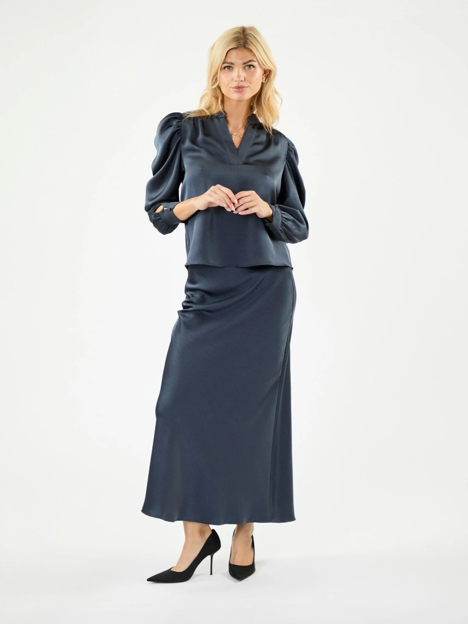 Rosslyn Heavy Sateen Blouse Midnight Blue - Image 3