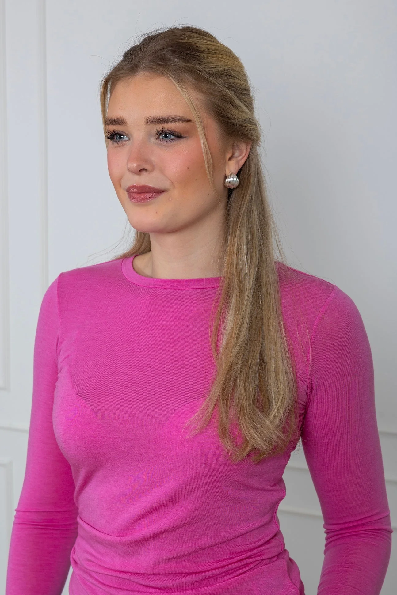 Matima O-Neck Tee Pink Cosmos - Image 5