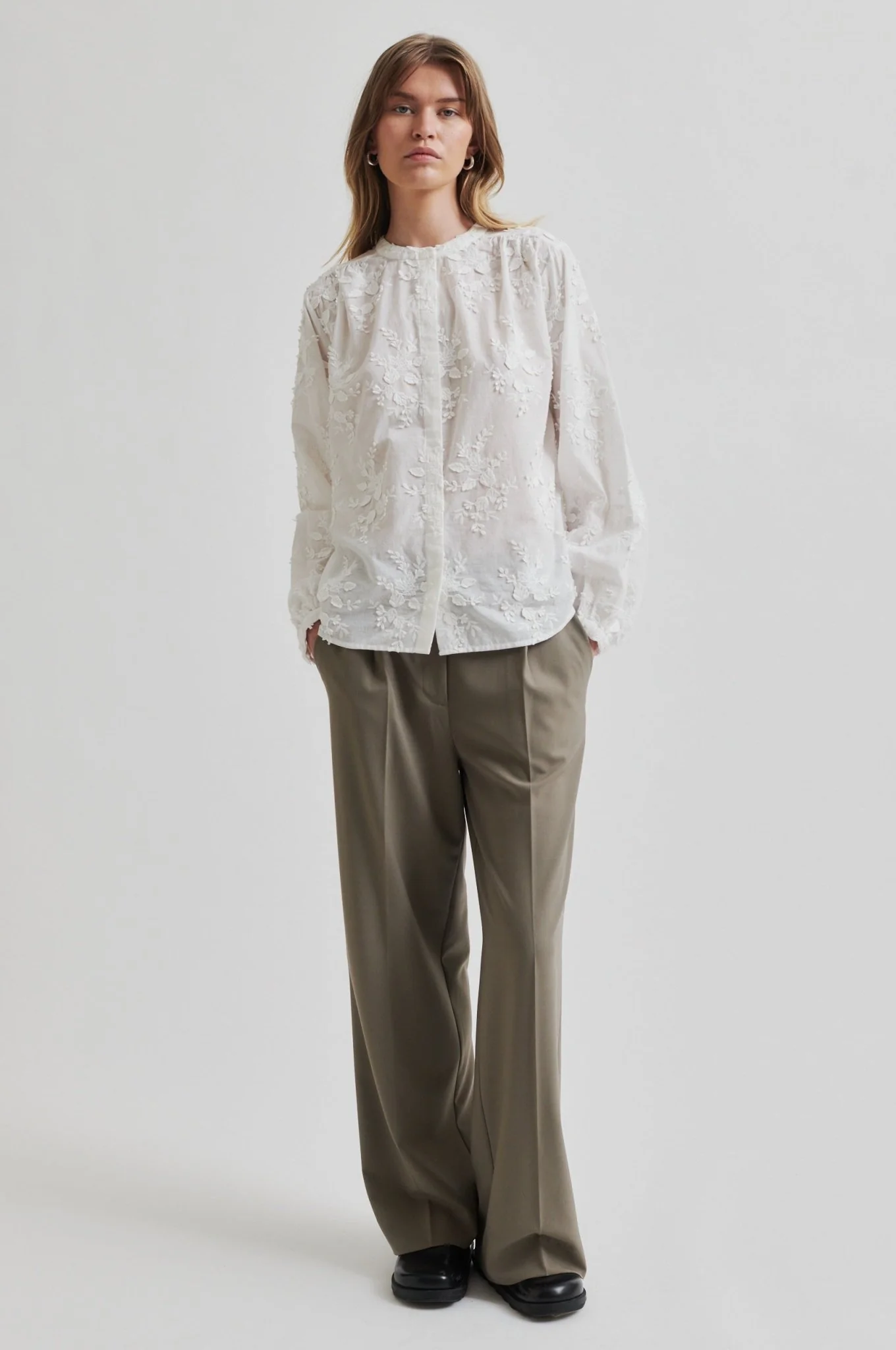 Cavan Shirt White - Image 3