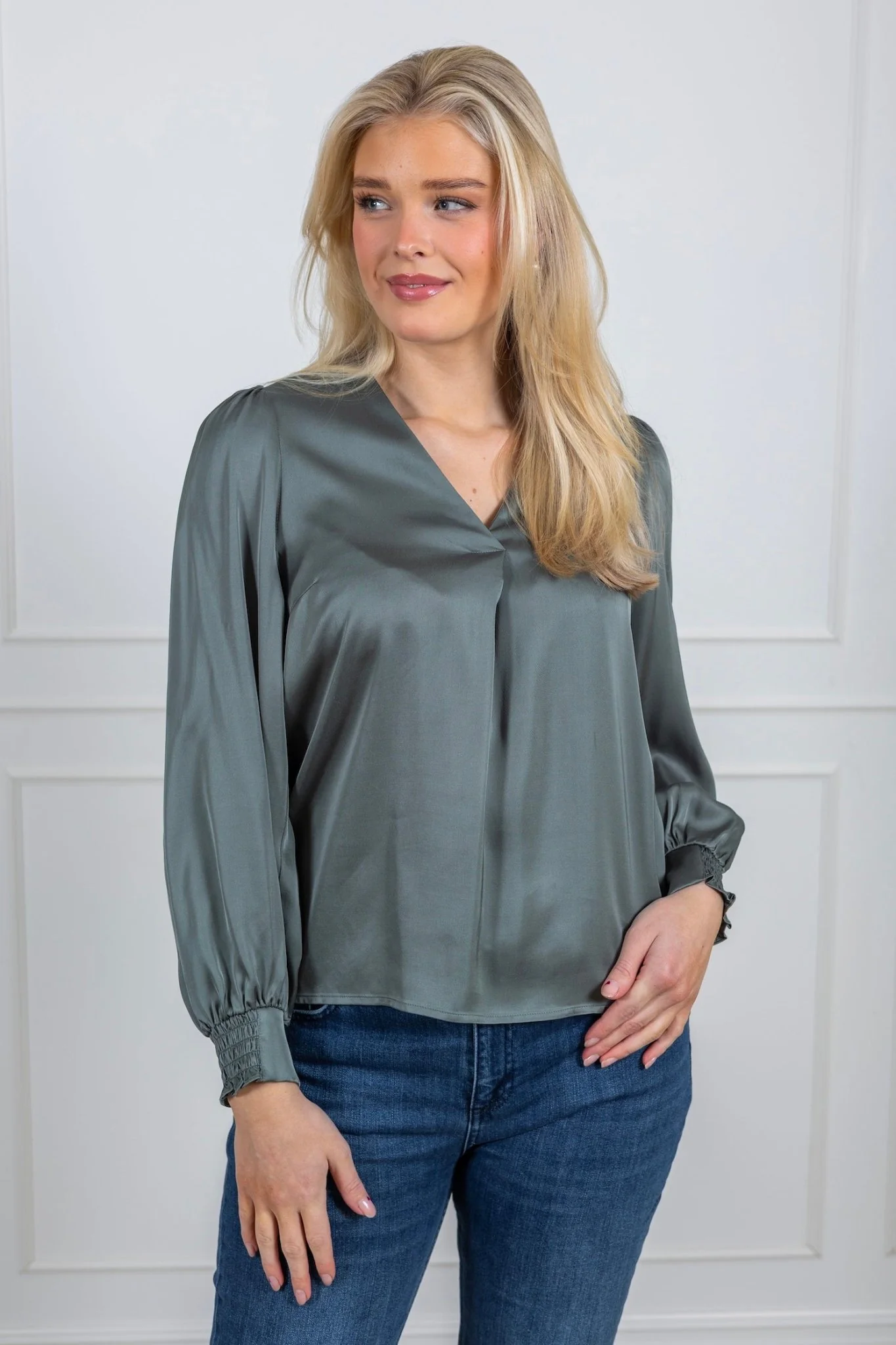 Barri Blouse Agave Green - Image 4
