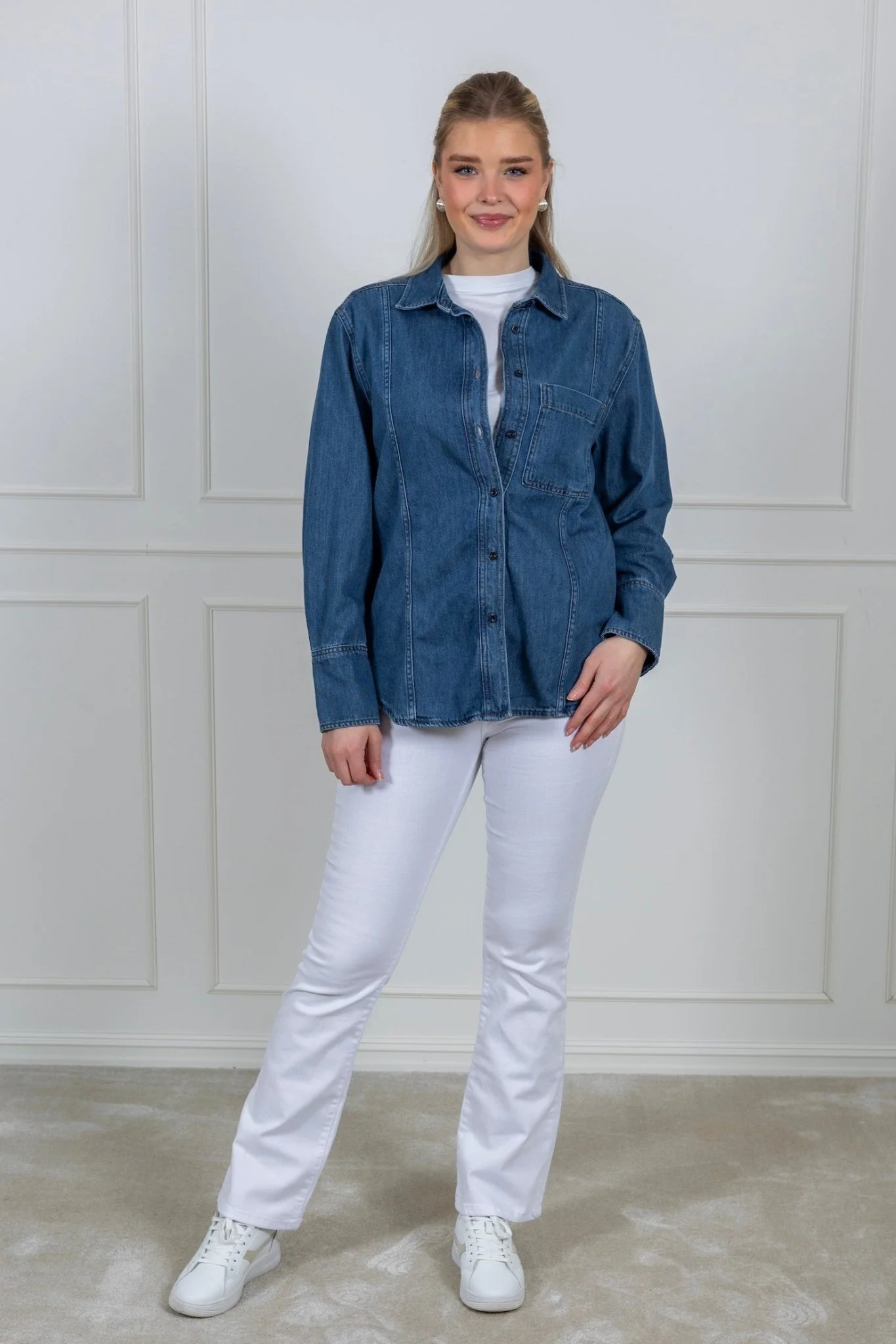 Sophinaiw Classic Shirt Washed Denim - Image 4