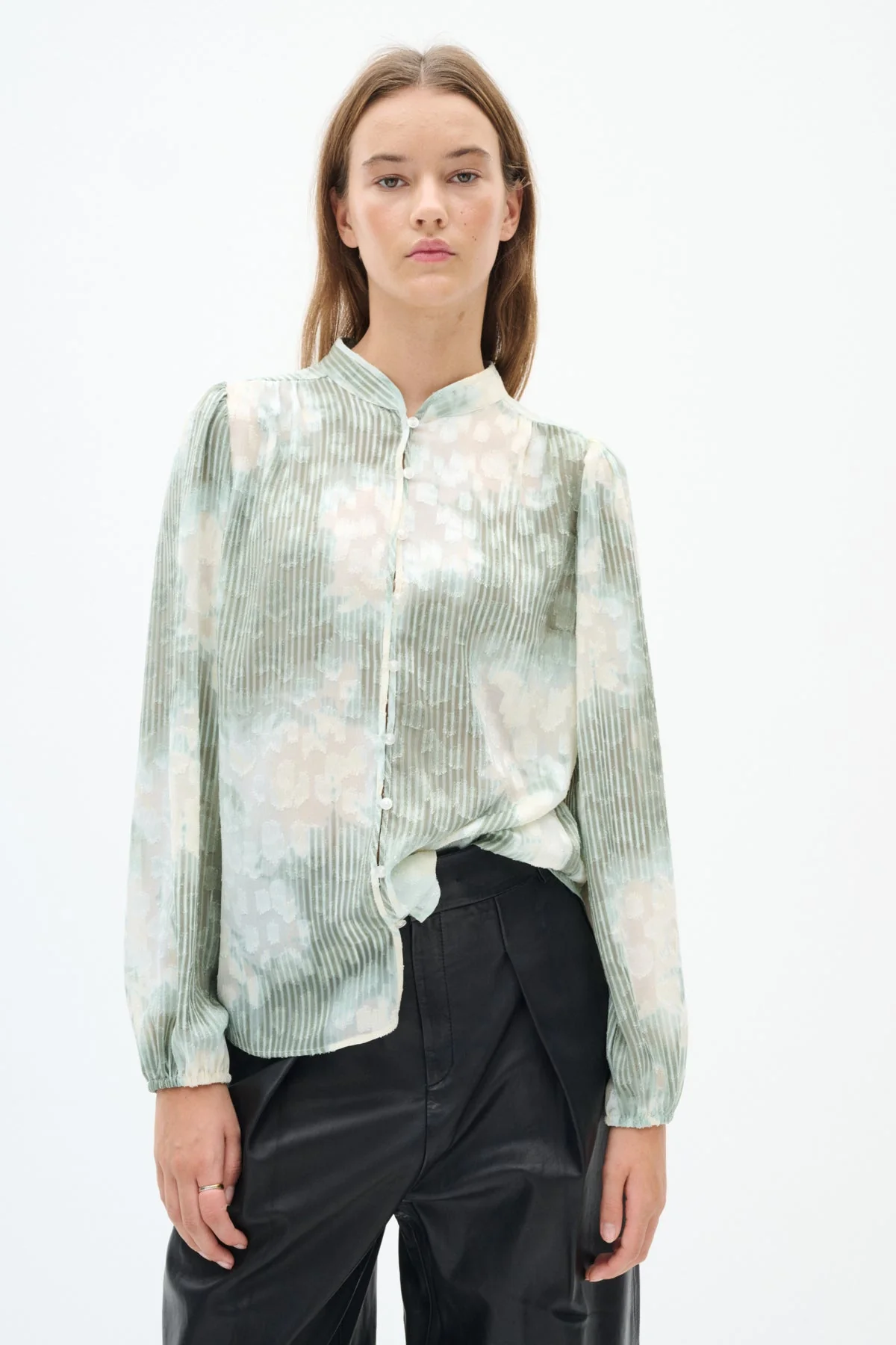 Cielle Shirt Green Illuminating Florals - Image 3